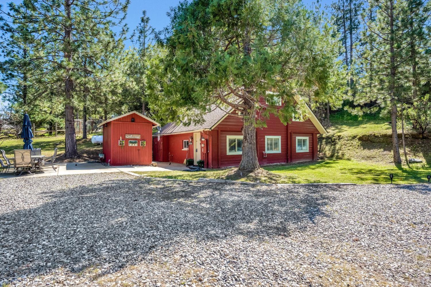 56250 Manzanita Lake Dr, North Fork, CA 93643