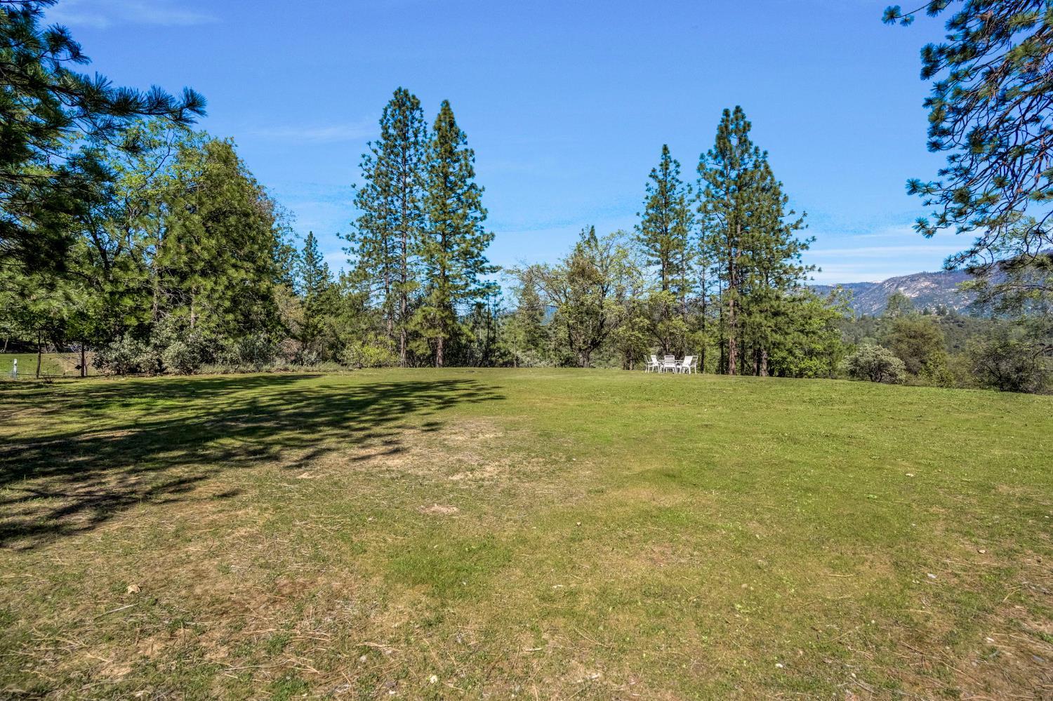 56250 Manzanita Lake Dr, North Fork, CA 93643