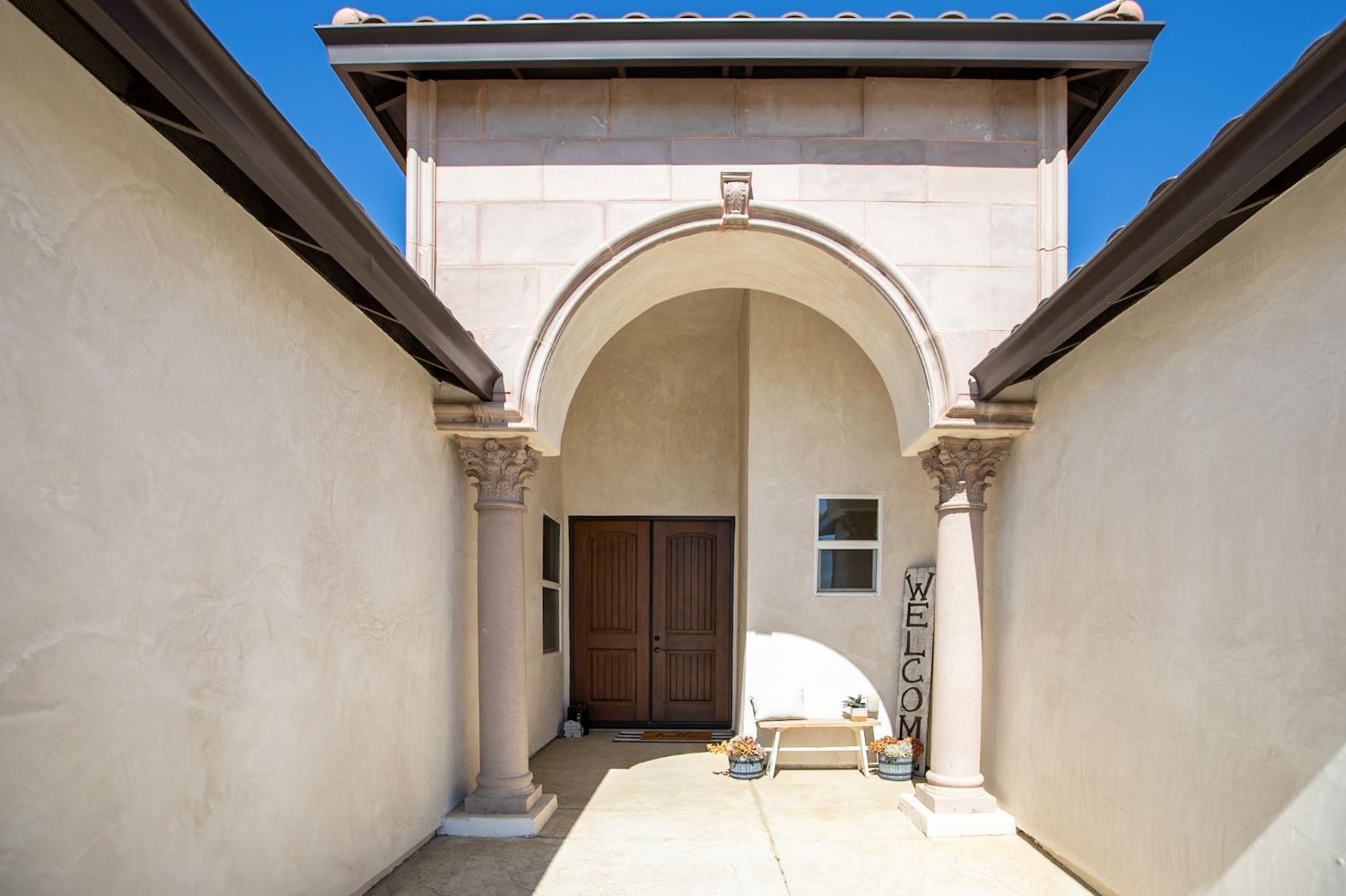 29200 Acorn Ct, Coarsegold, CA 93614