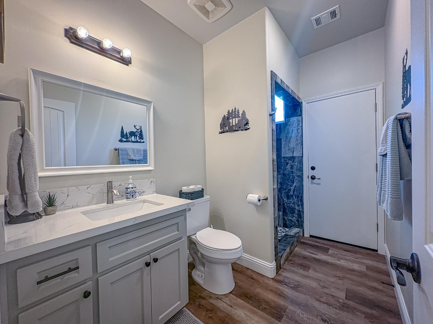 29200 Acorn Ct, Coarsegold, CA 93614