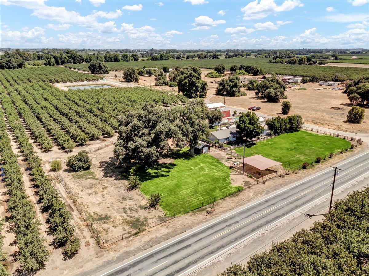 Open Photo