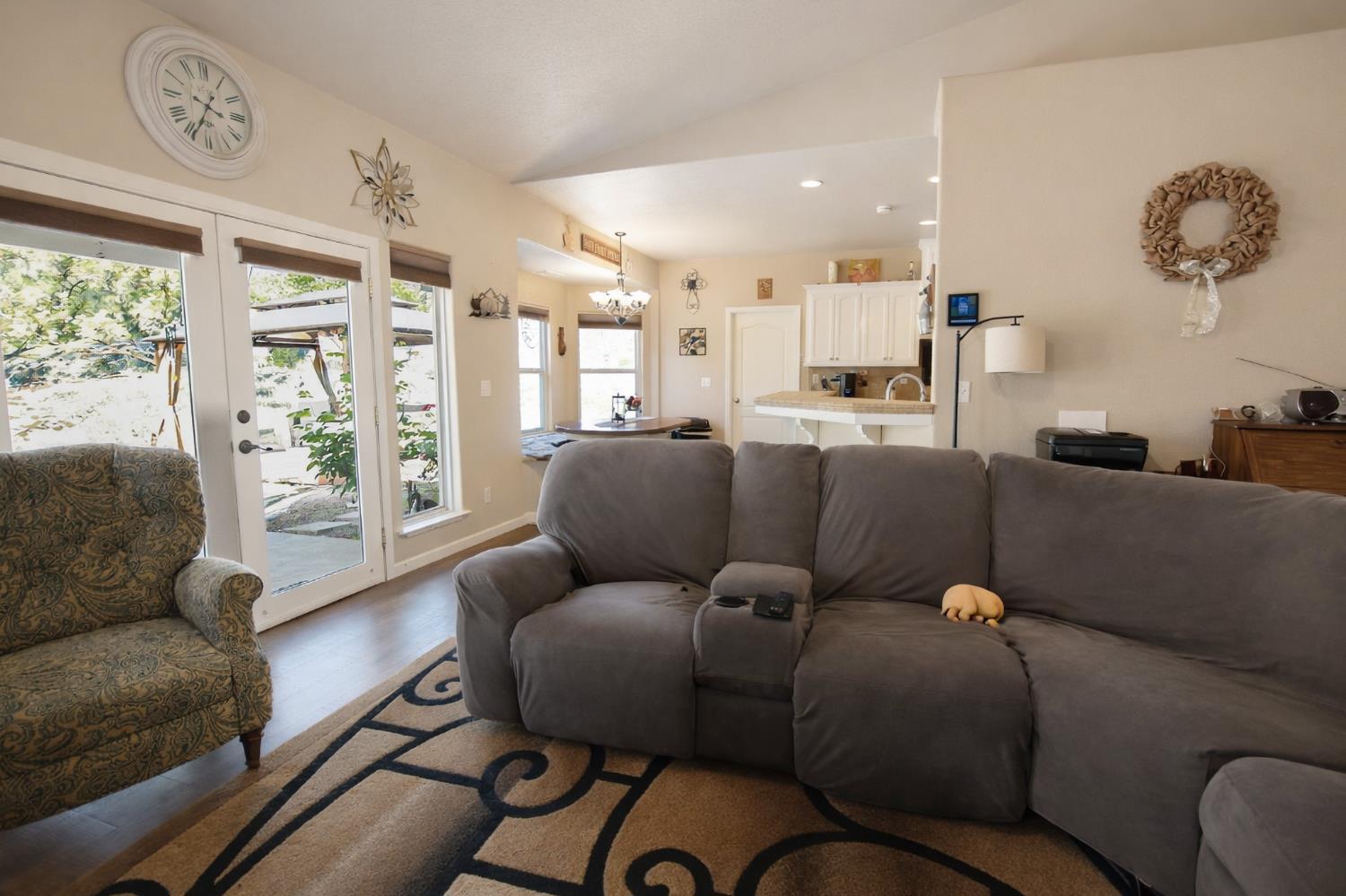 41121 Long Hollow Dr, Coarsegold, CA 93614