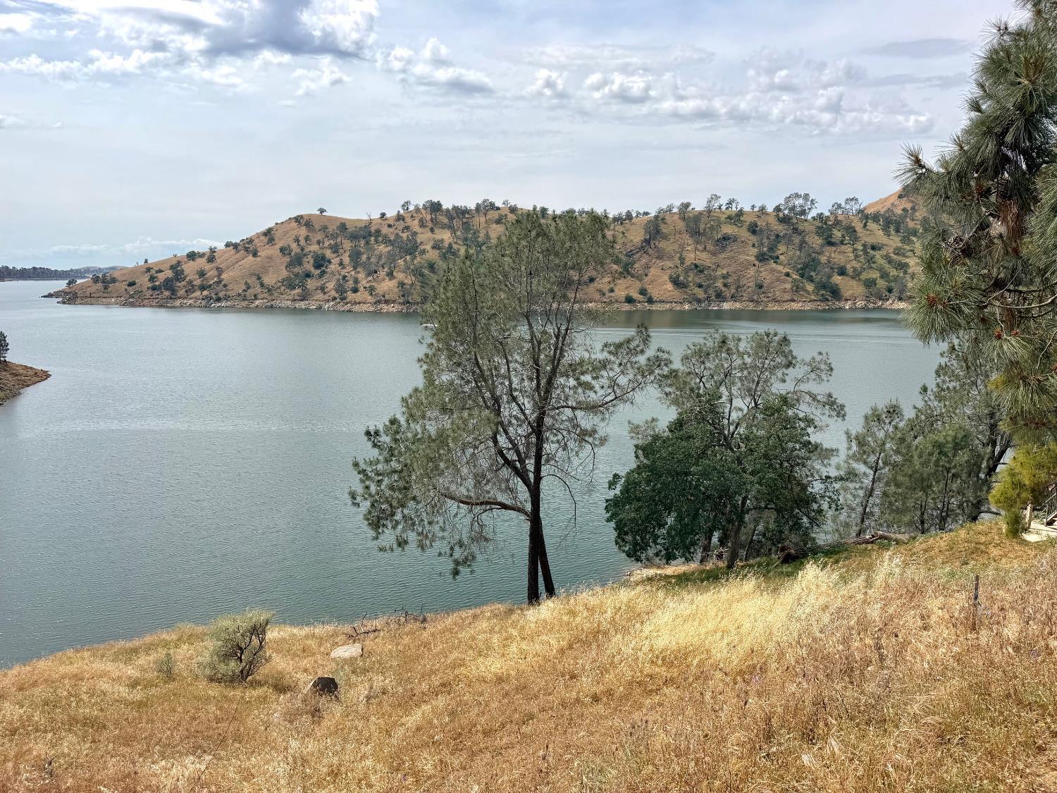 27967 Sky Harbour Rd, Friant, CA 93626