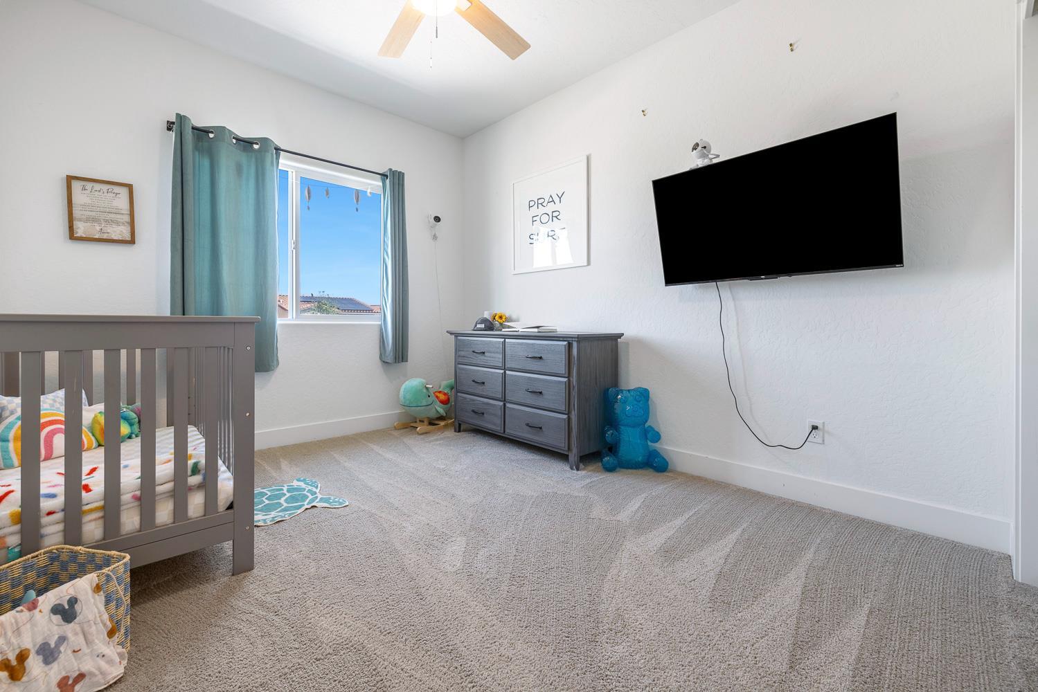 246 Huntington Ave, Madera, CA 93636