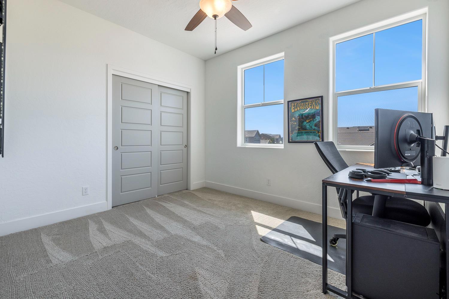 246 Huntington Ave, Madera, CA 93636