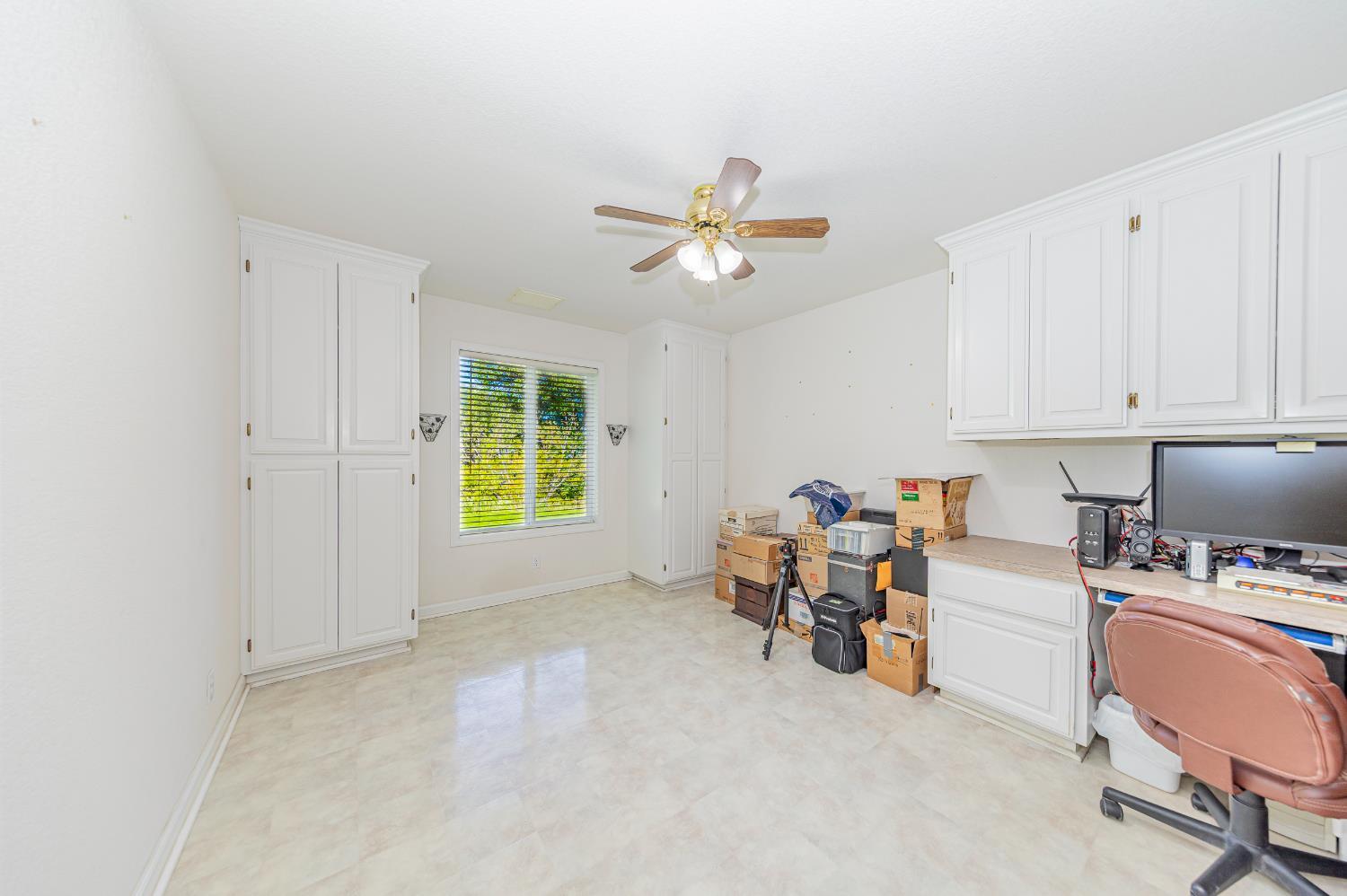 50359 Dovewood Ln, Oakhurst, CA 93644