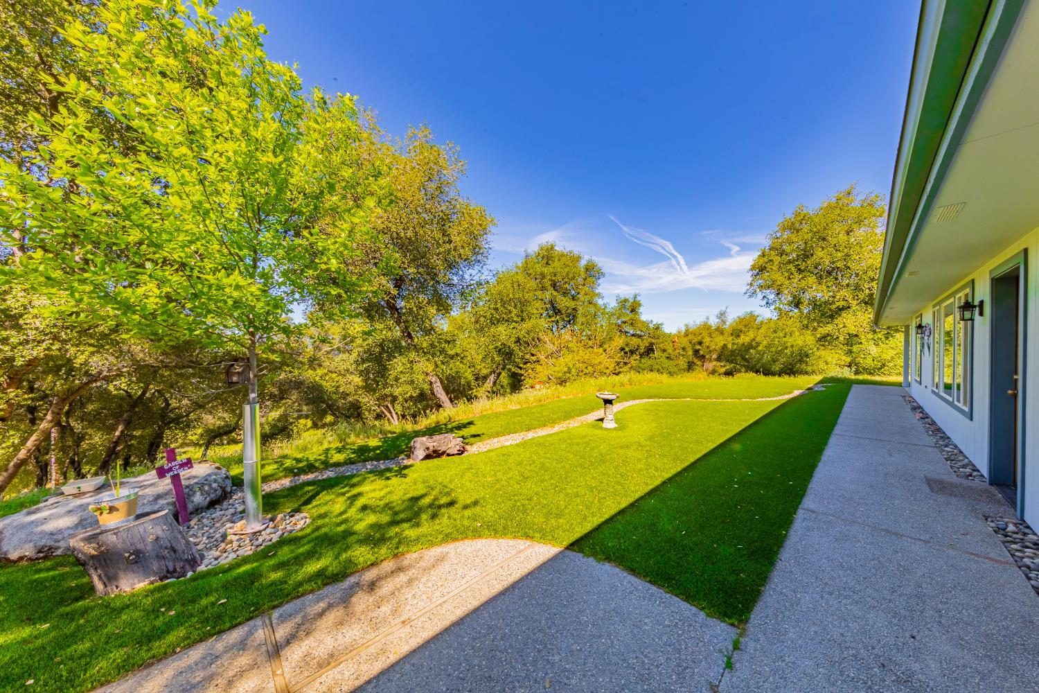 50359 Dovewood Ln, Oakhurst, CA 93644