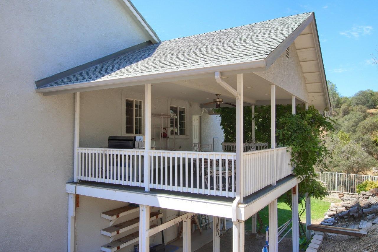 45858 Old Corral Rd, Coarsegold, CA 93614