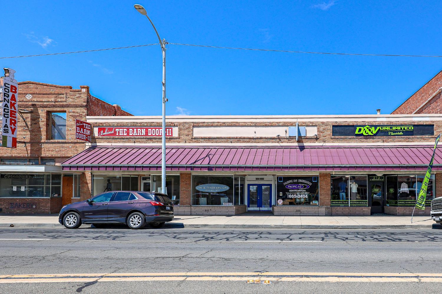 216 Robertson Blvd #B, Chowchilla, CA 93610