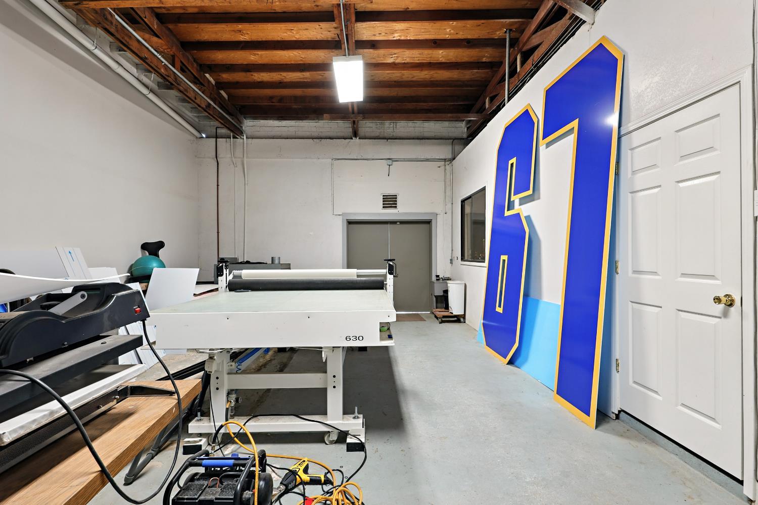 216 Robertson Blvd #B, Chowchilla, CA 93610