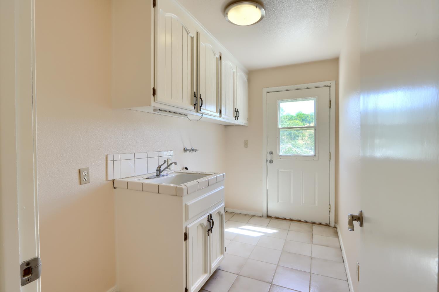 29567 Lilley Mountain Ln, Coarsegold, CA 93614