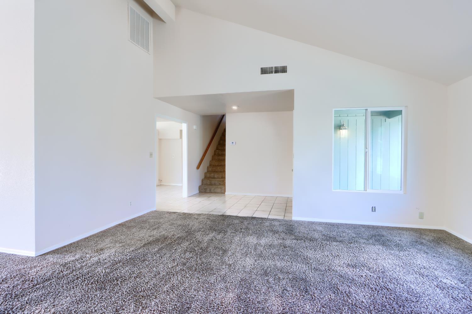 29567 Lilley Mountain Ln, Coarsegold, CA 93614