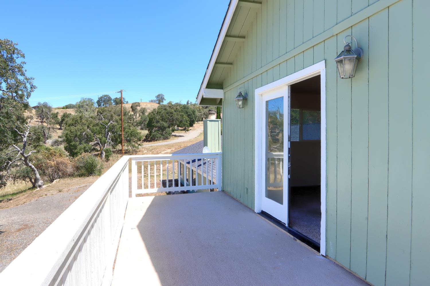 29567 Lilley Mountain Ln, Coarsegold, CA 93614