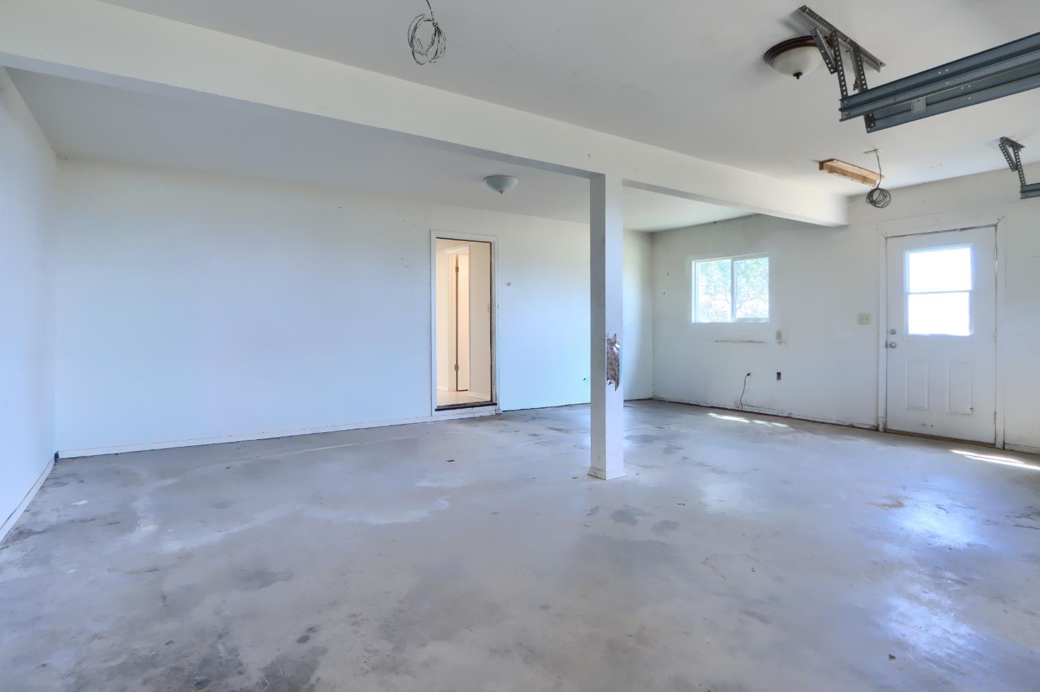 29567 Lilley Mountain Ln, Coarsegold, CA 93614