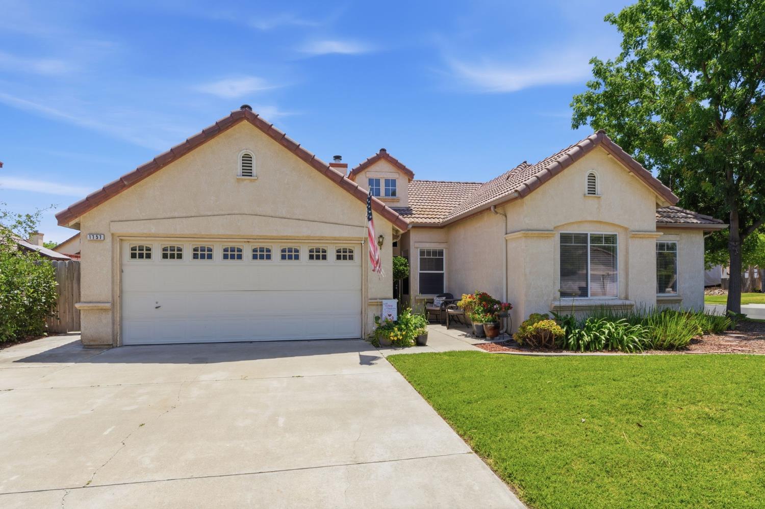1757 Homestead Way, Lemoore, CA 93245