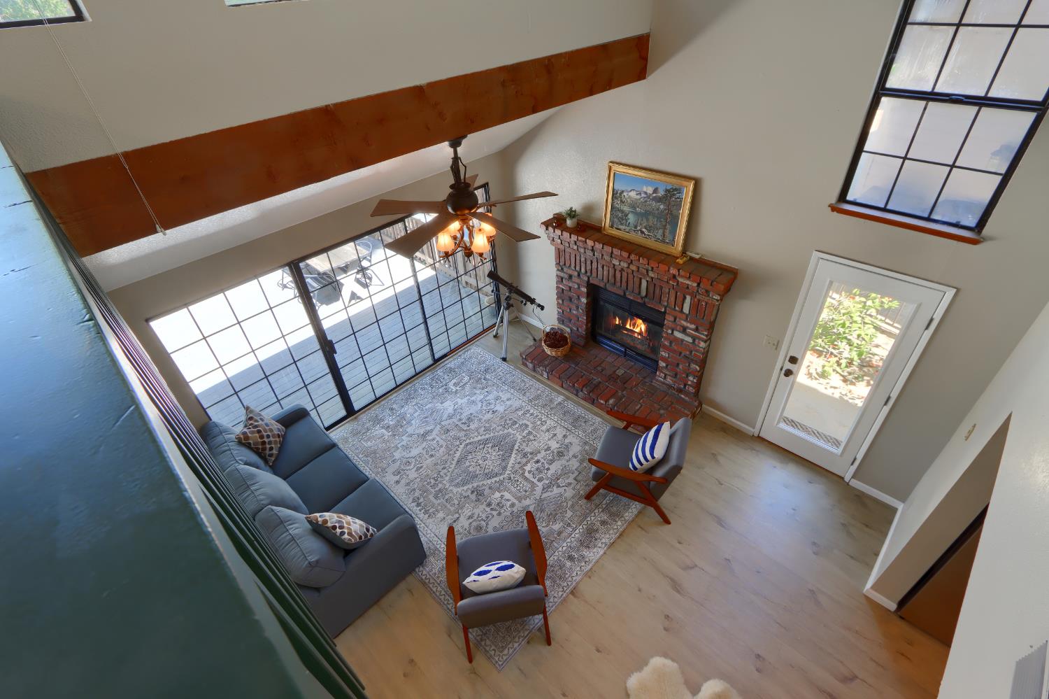Open Photo