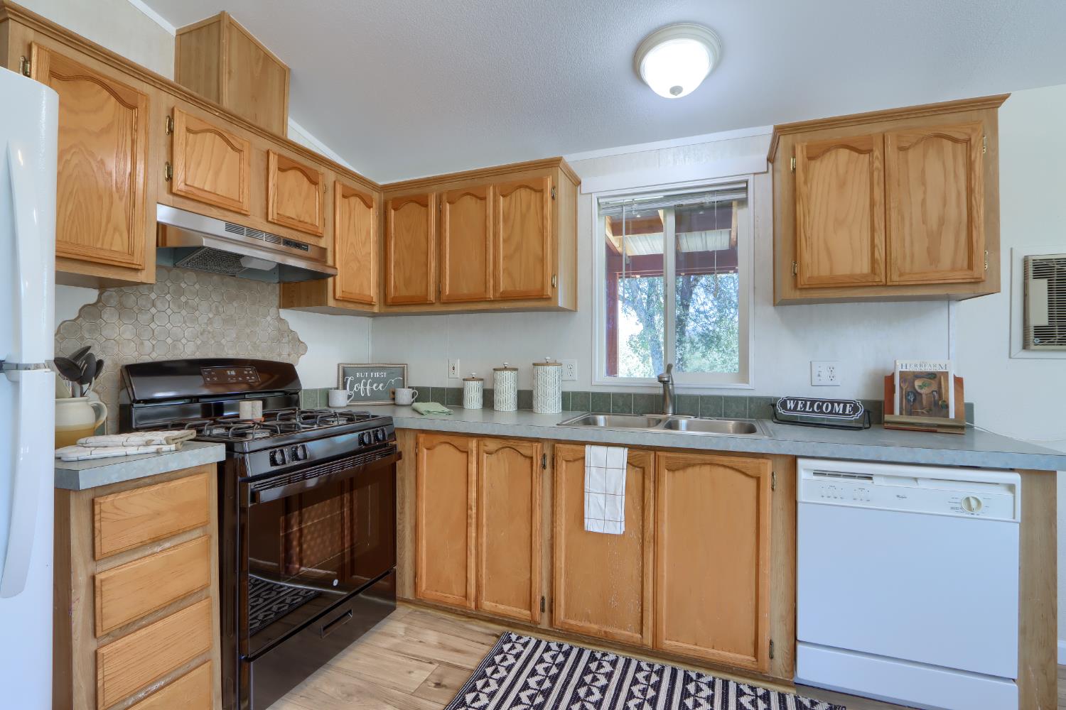 Open Photo