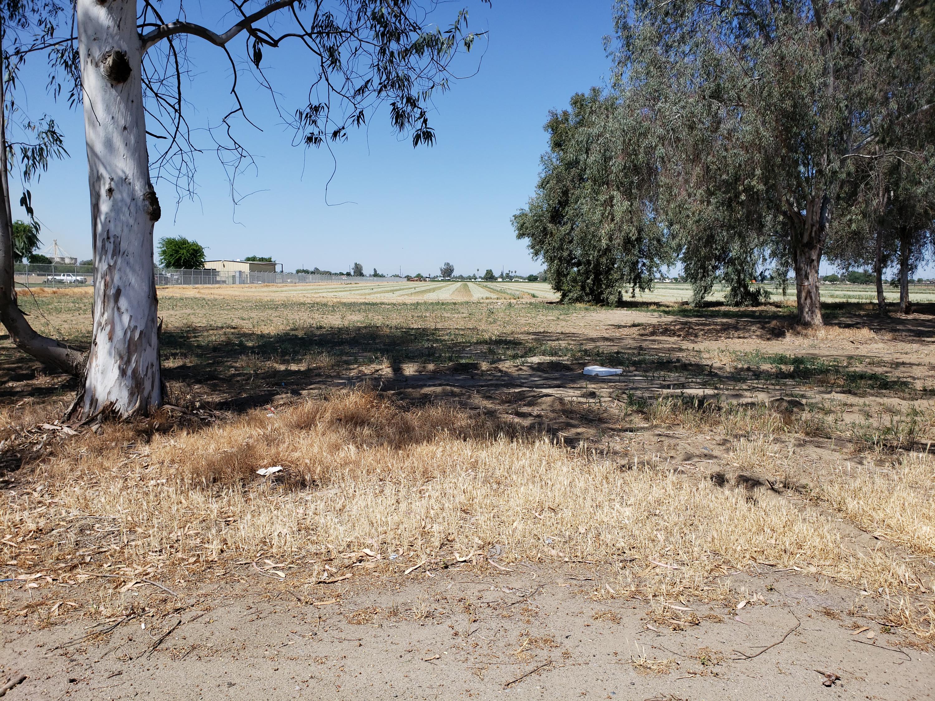 11544 S 10th Ave, Hanford, CA 93230