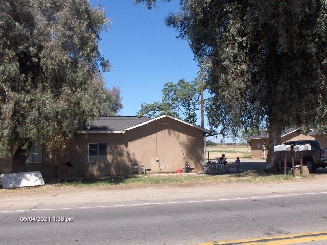 11544 S 10th Ave, Hanford, CA 93230