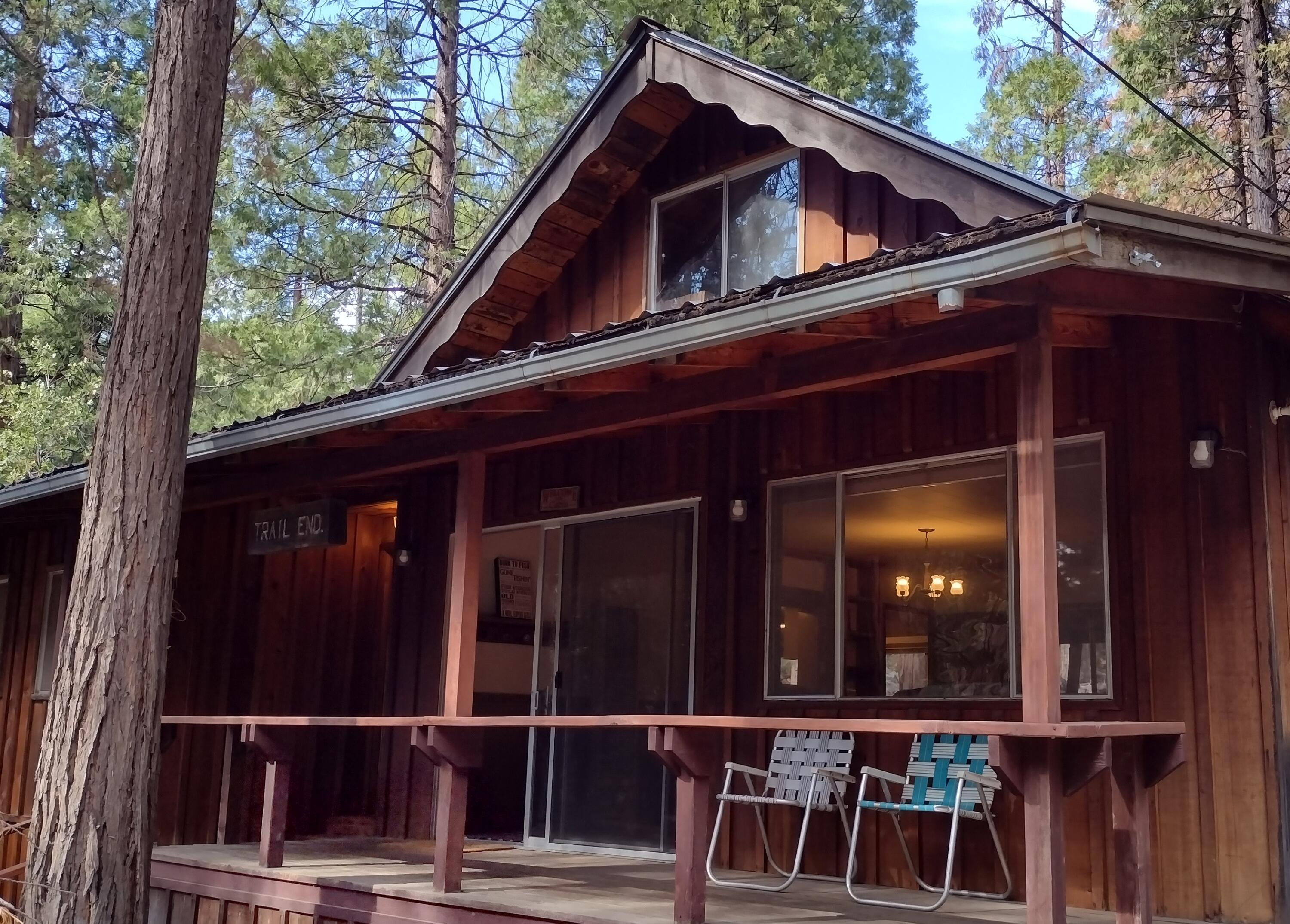 639 Trails End, Camp Nelson, CA 93265