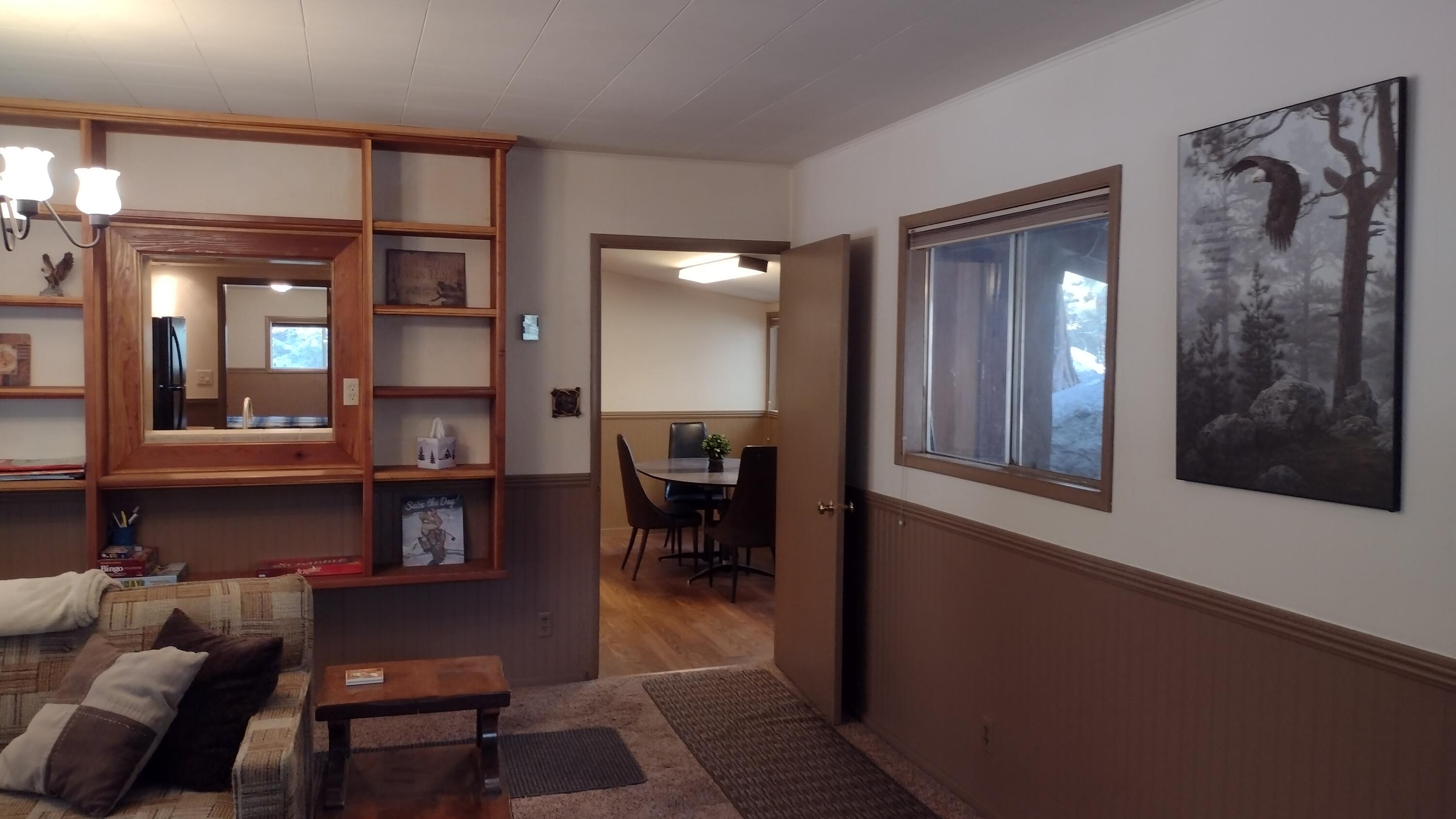 639 Trails End, Camp Nelson, CA 93265