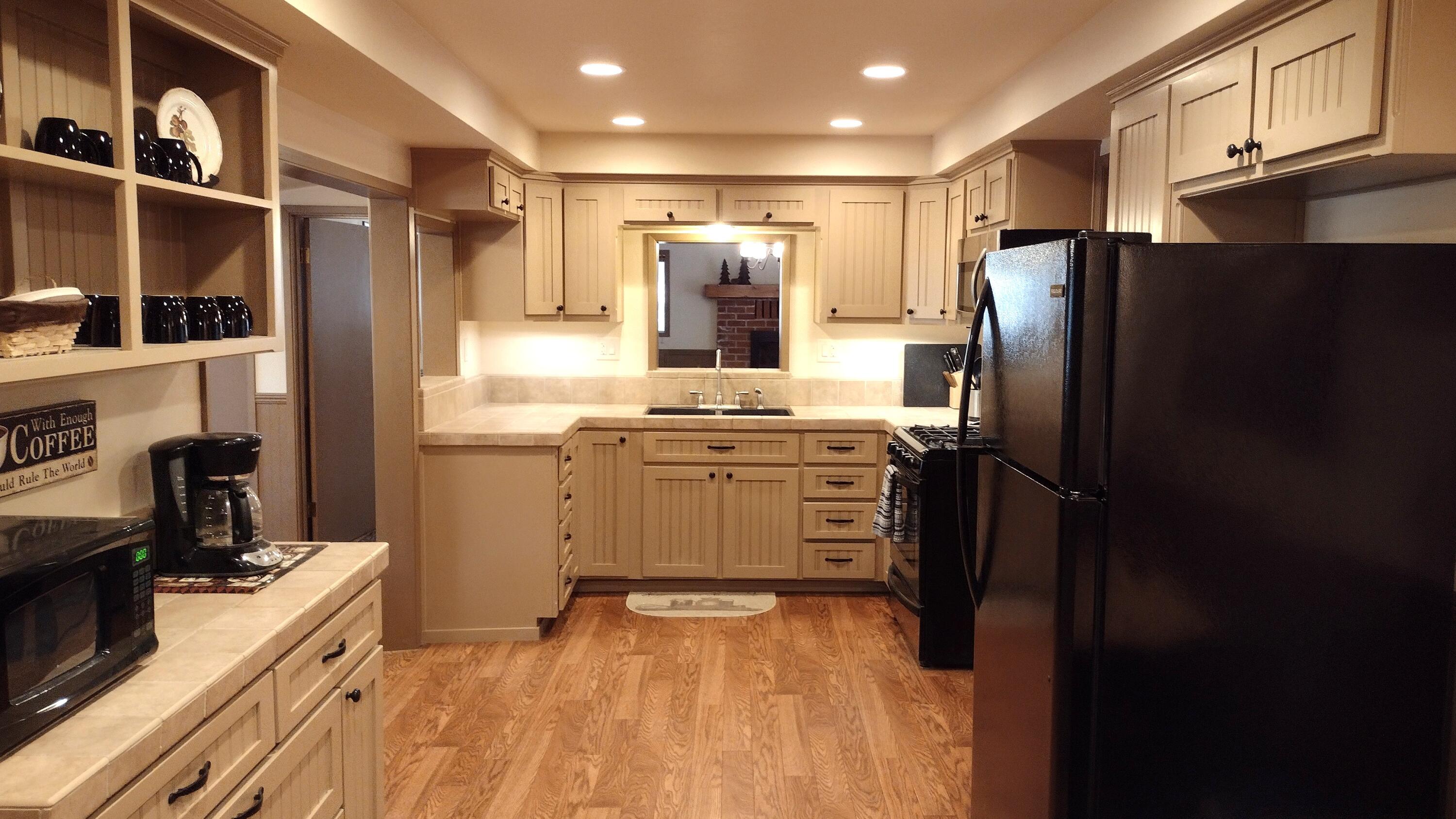 639 Trails End, Camp Nelson, CA 93265