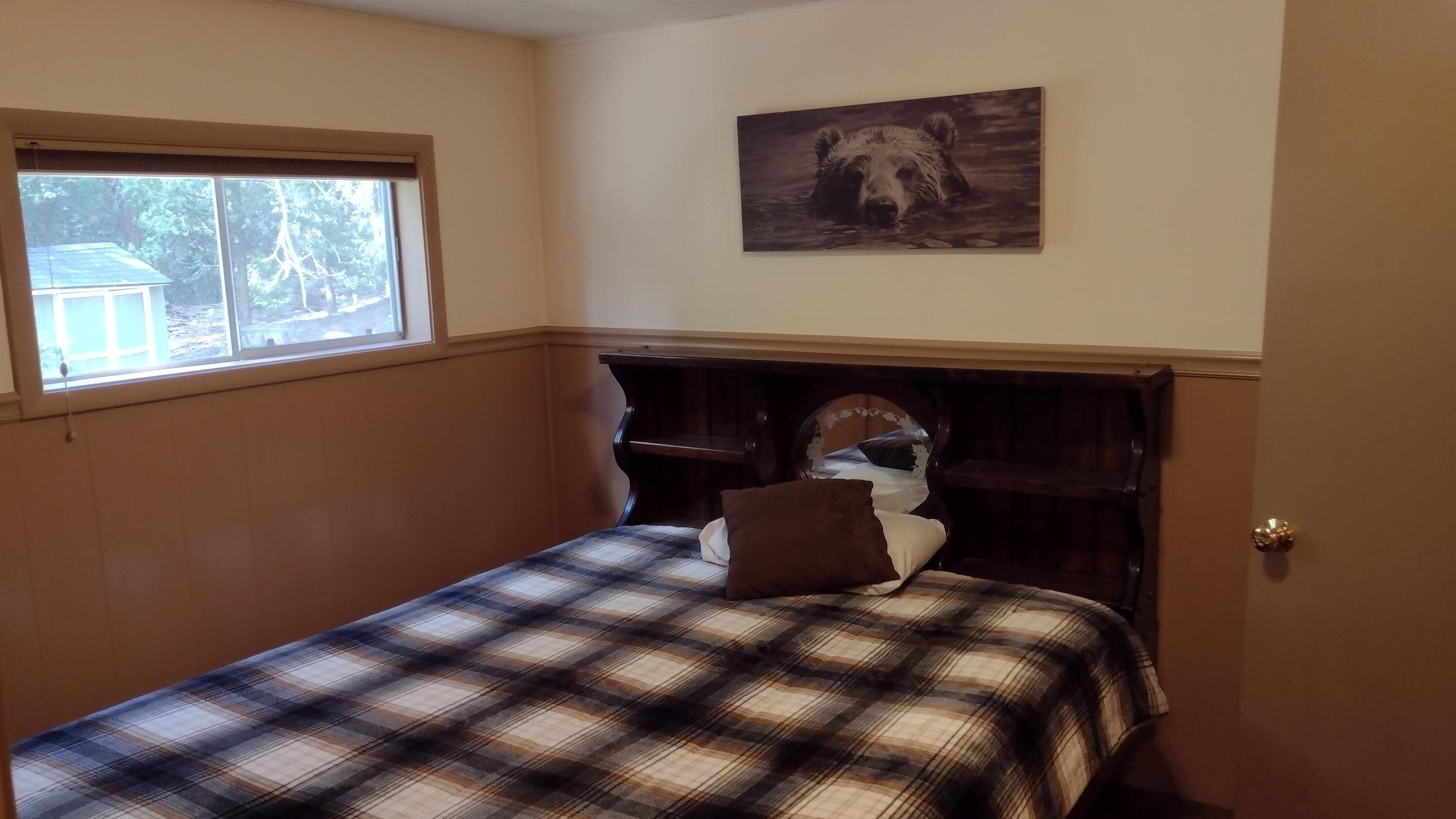 639 Trails End, Camp Nelson, CA 93265