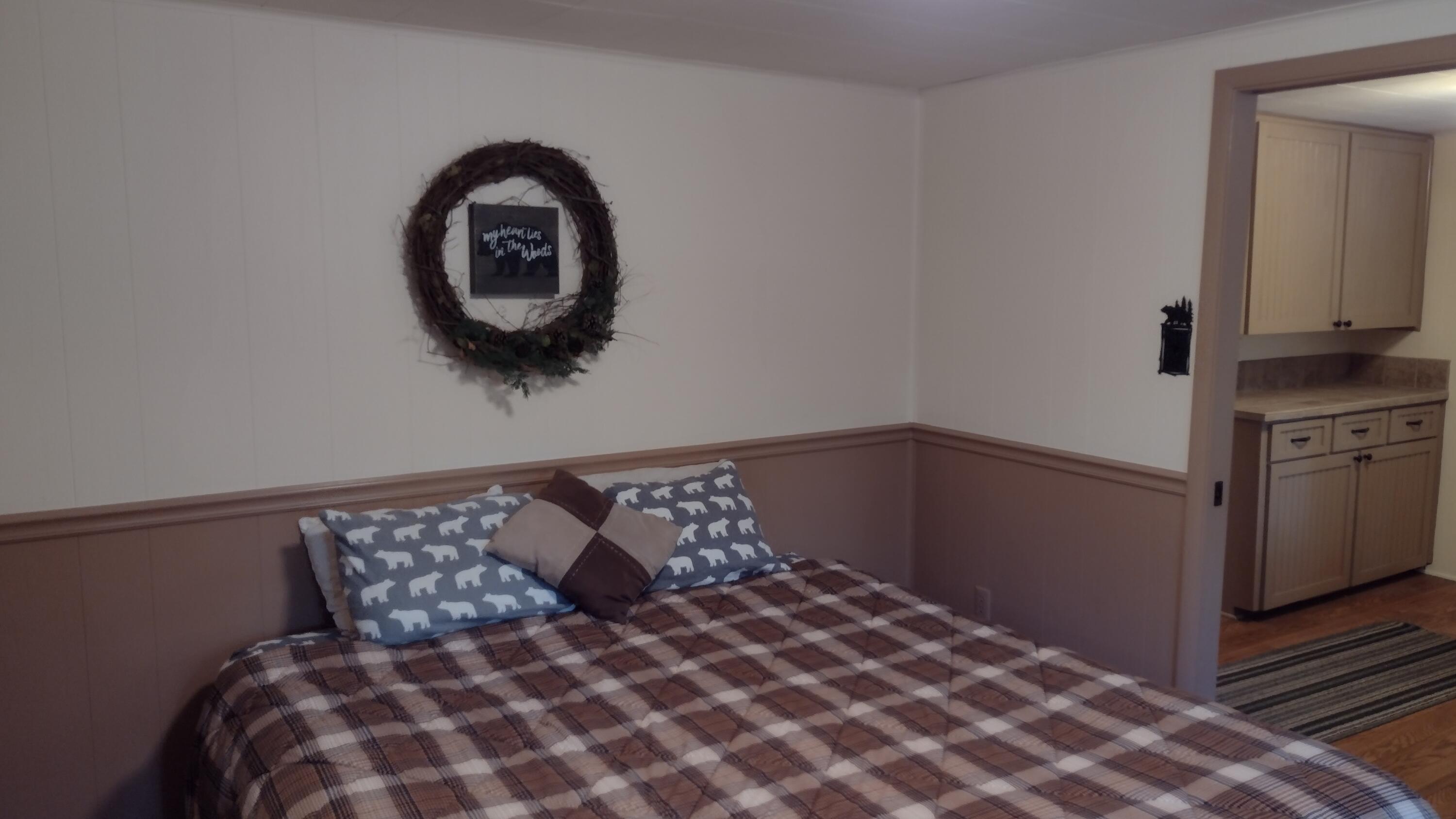 639 Trails End, Camp Nelson, CA 93265