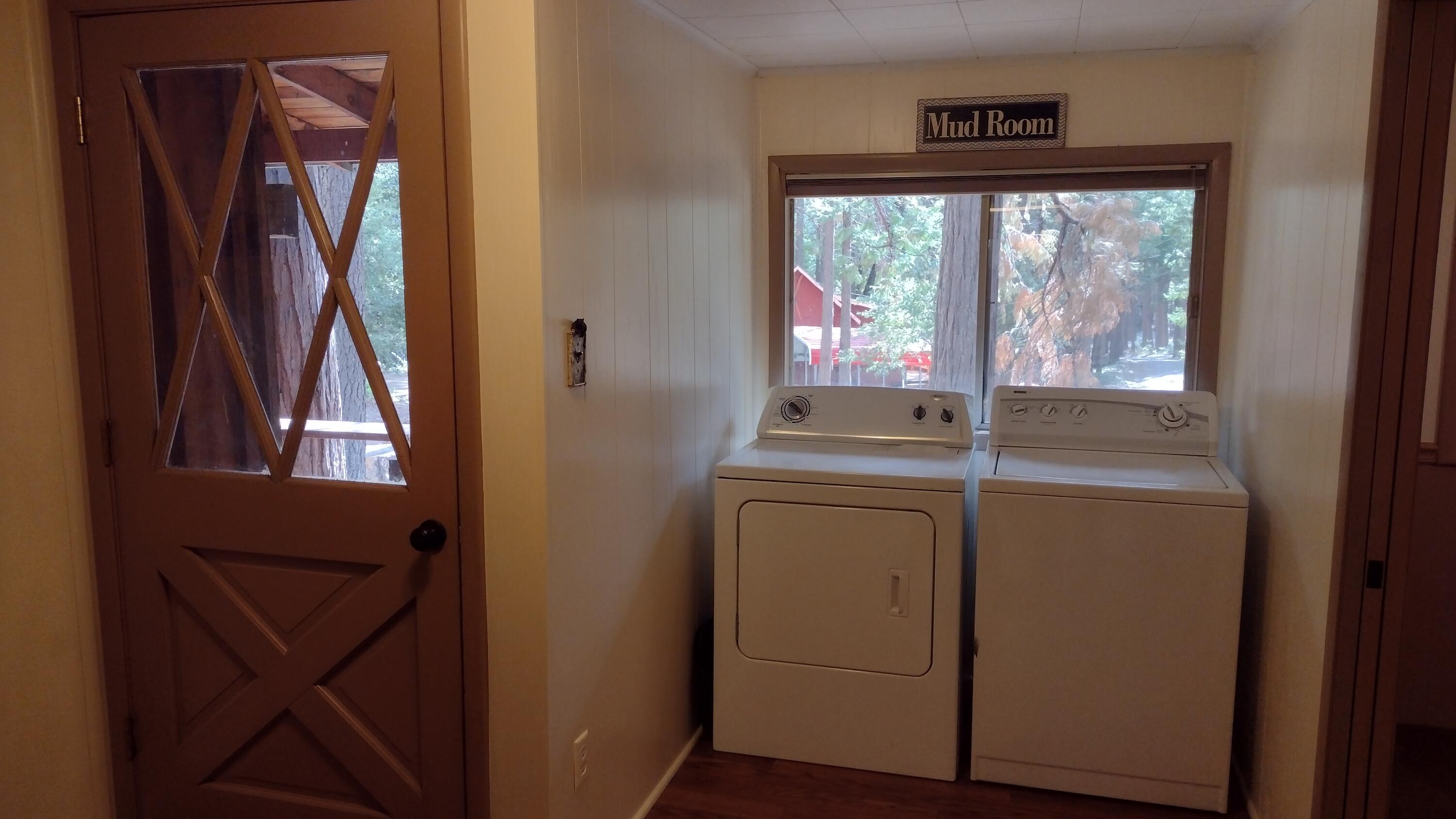 639 Trails End, Camp Nelson, CA 93265