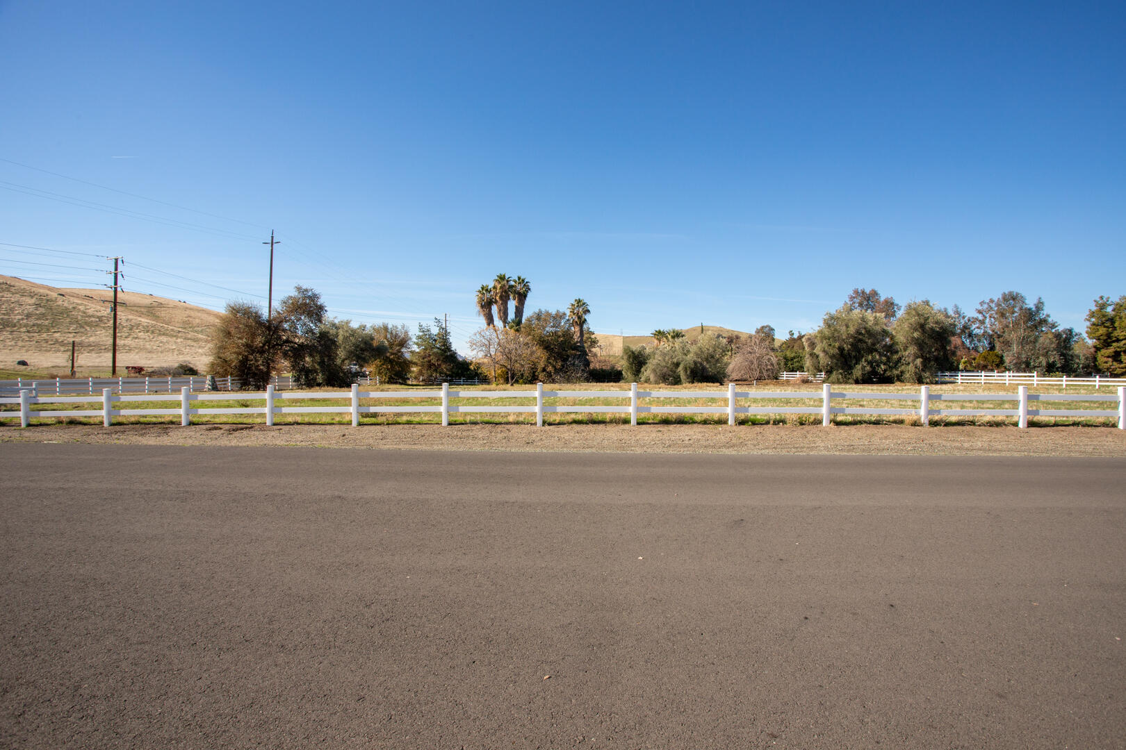 17602 Meagan Ct, Springville, CA 93265