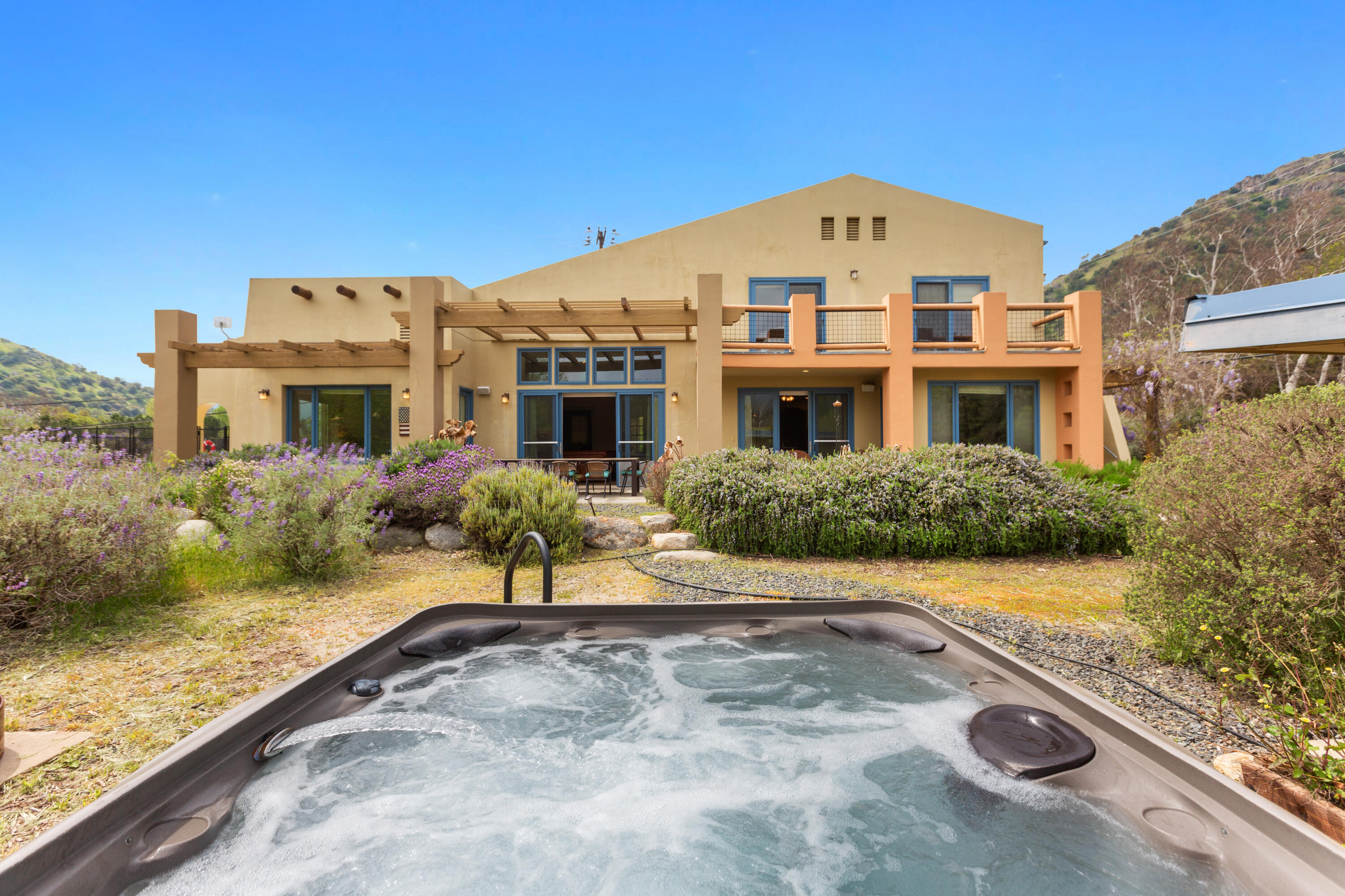 42000 N Fork Dr, Three Rivers, CA 93271