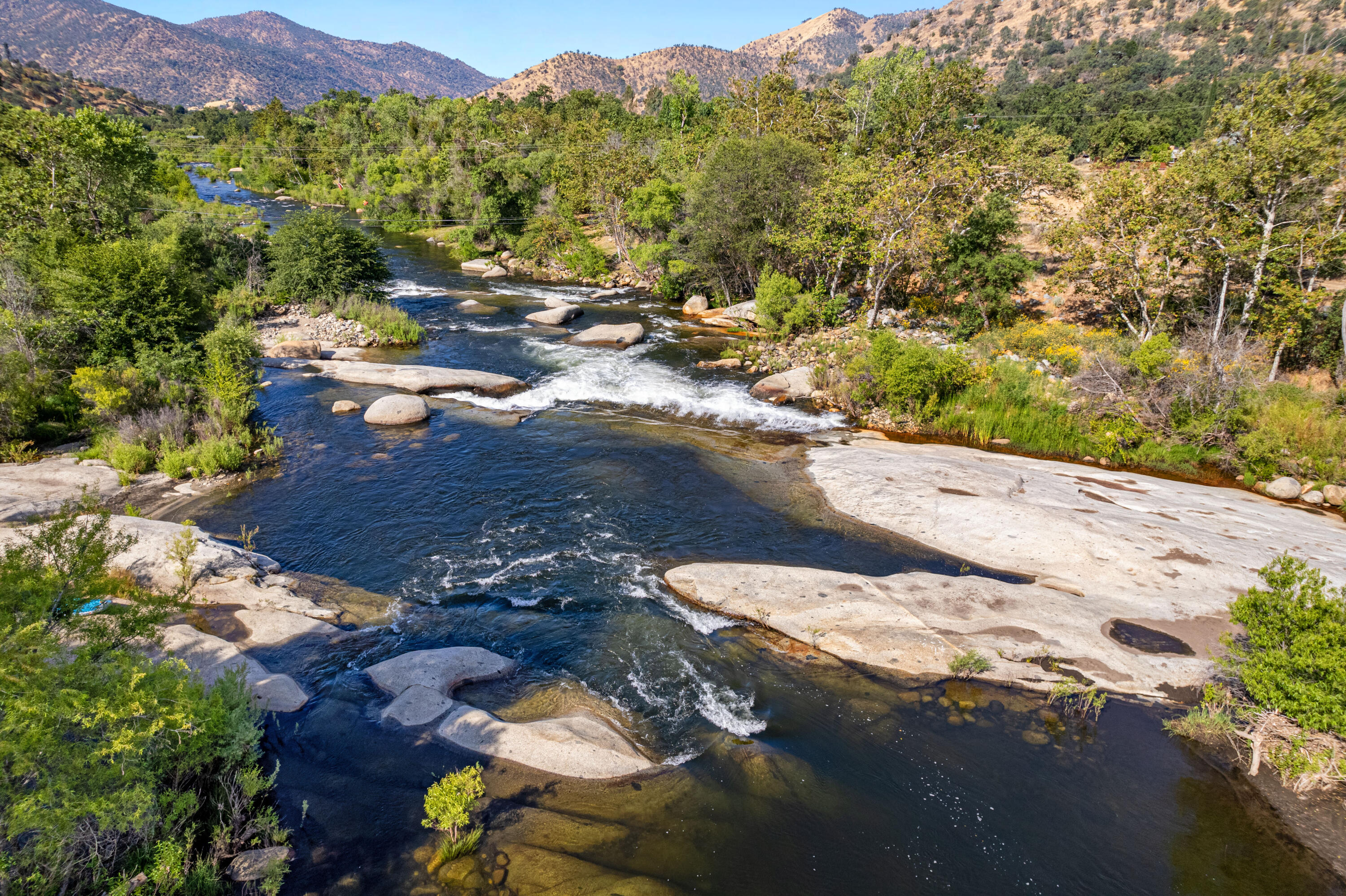 42000 N Fork Dr, Three Rivers, CA 93271