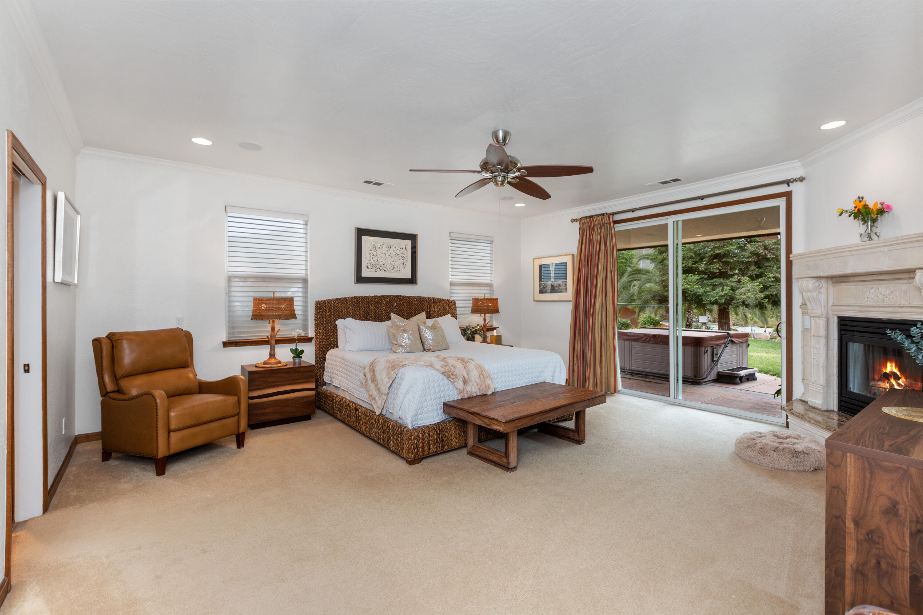 40863 Sierra Dr #D, Three Rivers, CA 93271