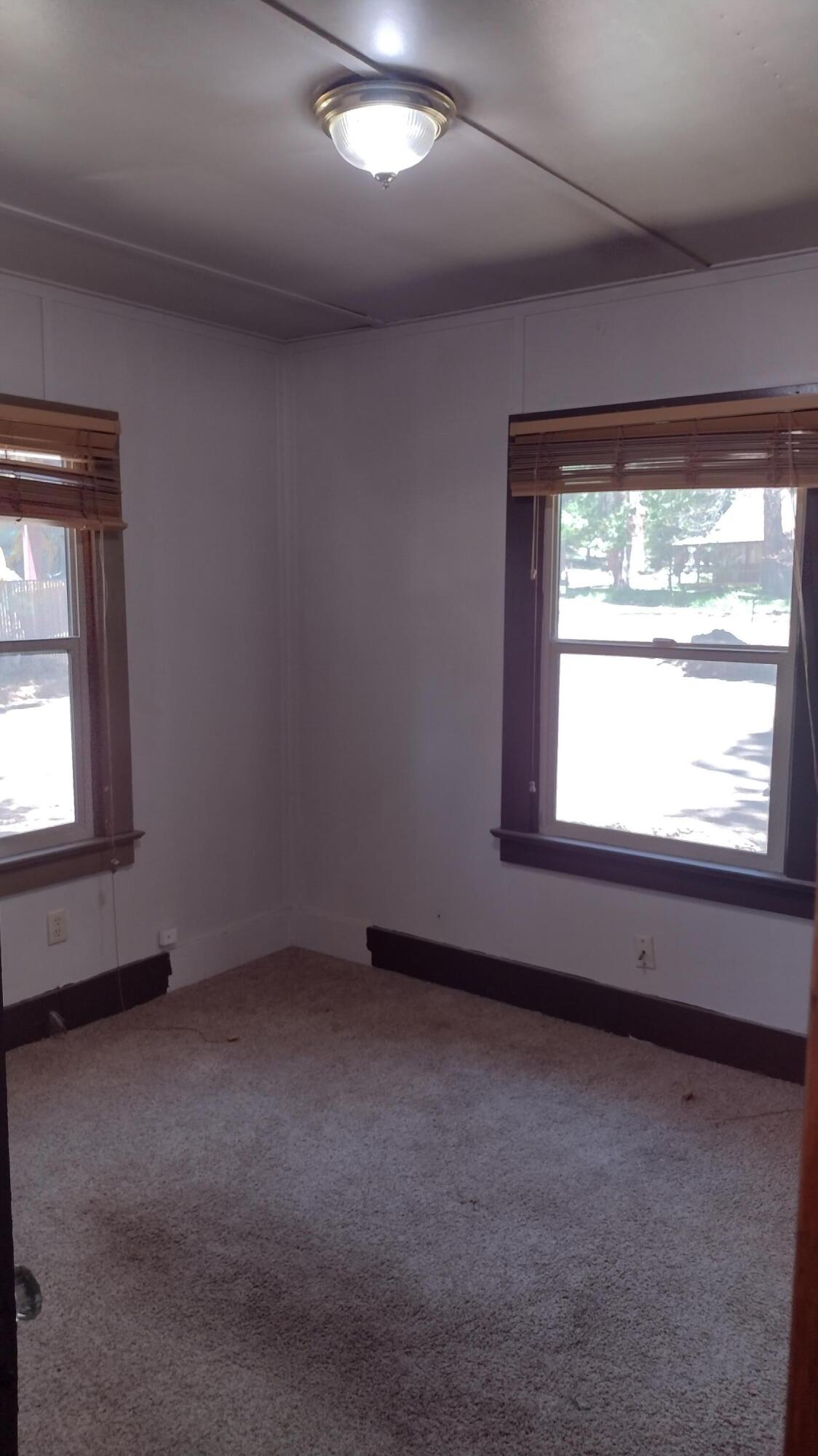 440 Trails End, Camp Nelson, CA 93265