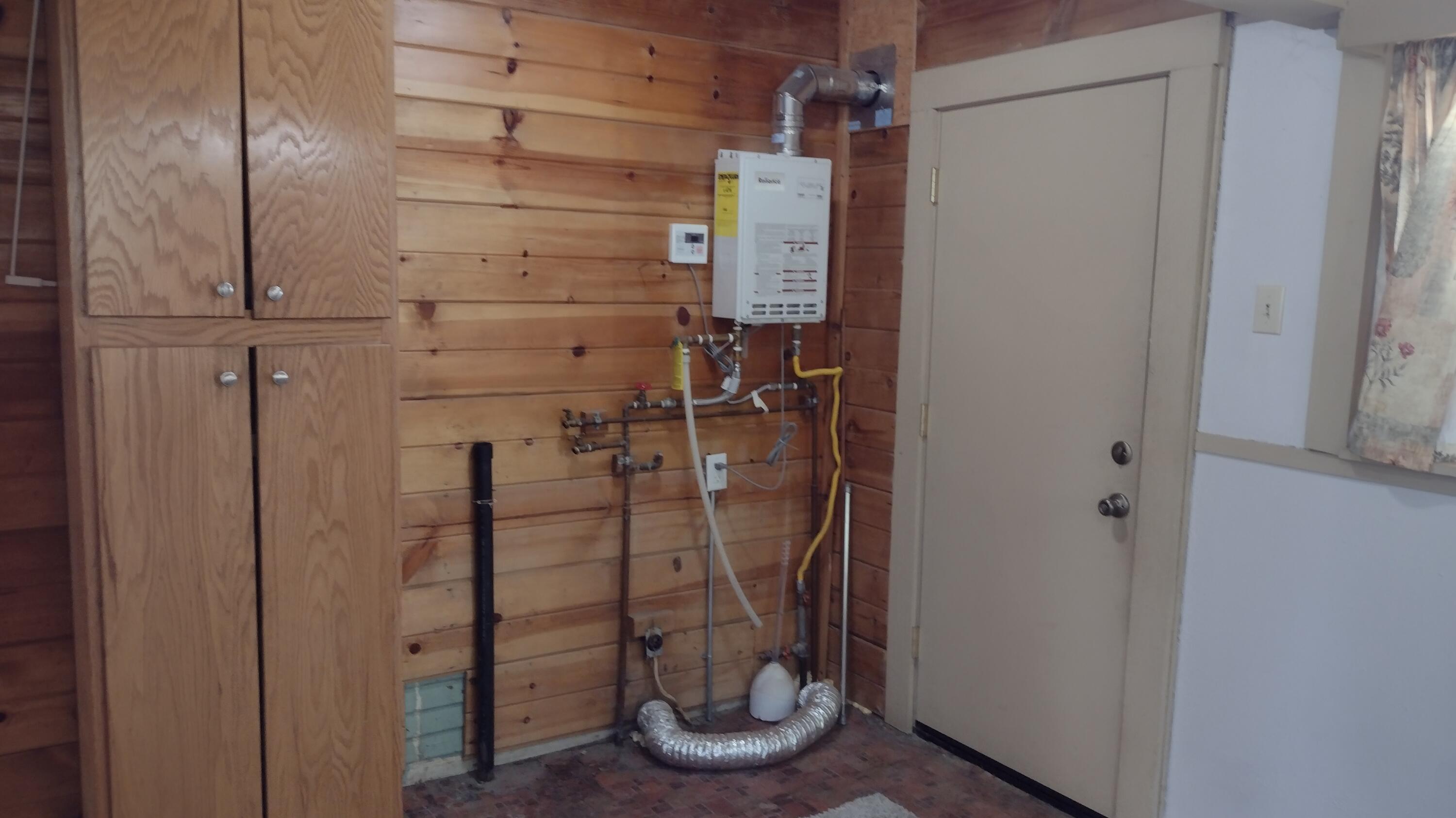 440 Trails End, Camp Nelson, CA 93265