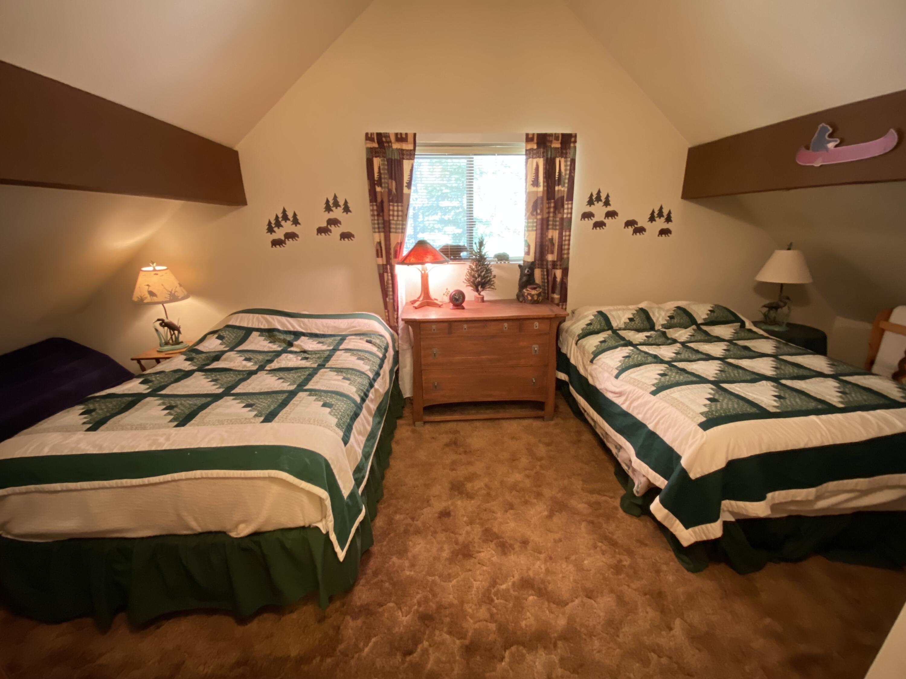 57148 Kramer Dr, Springville, CA 93265