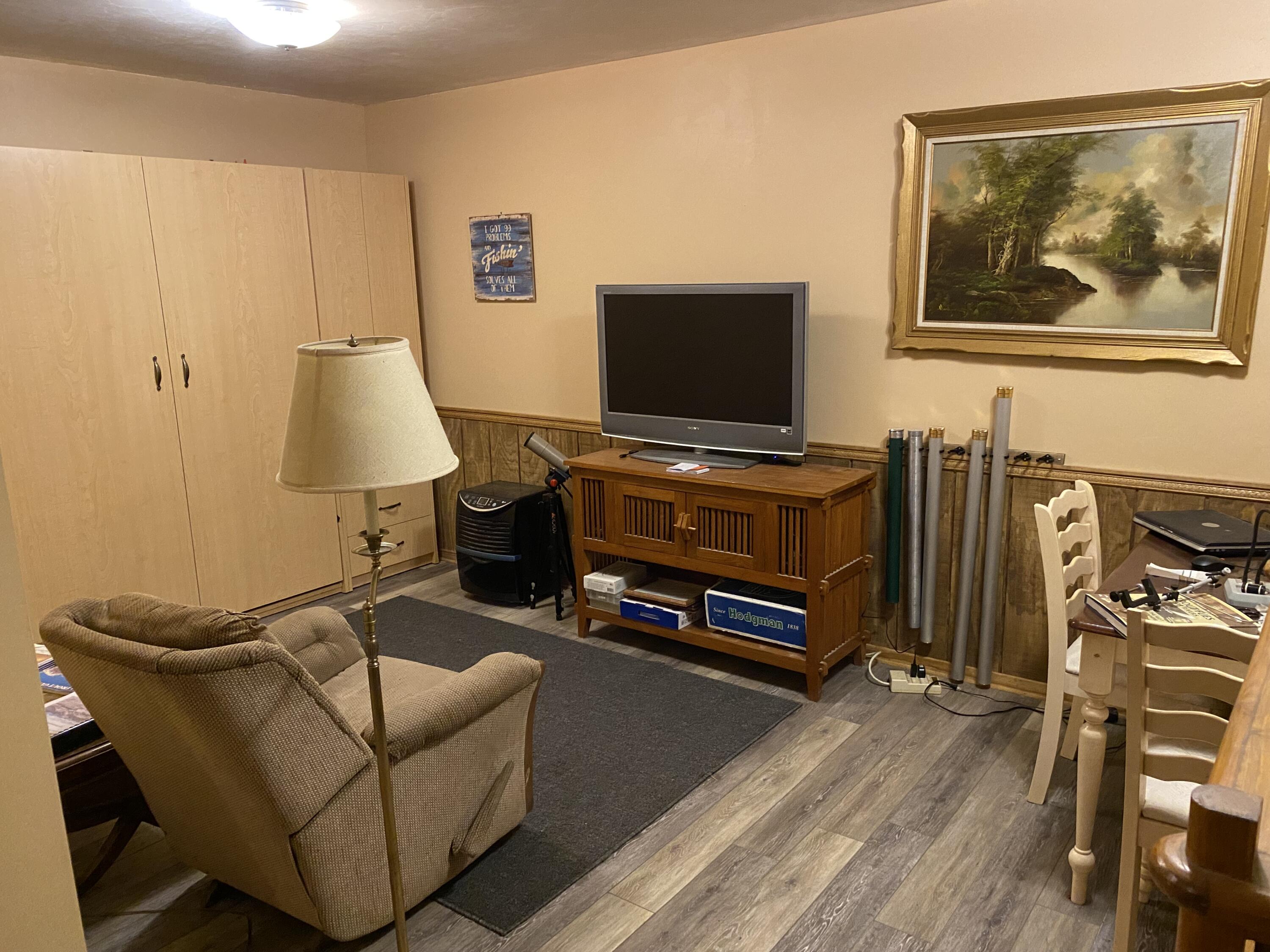 57148 Kramer Dr, Springville, CA 93265