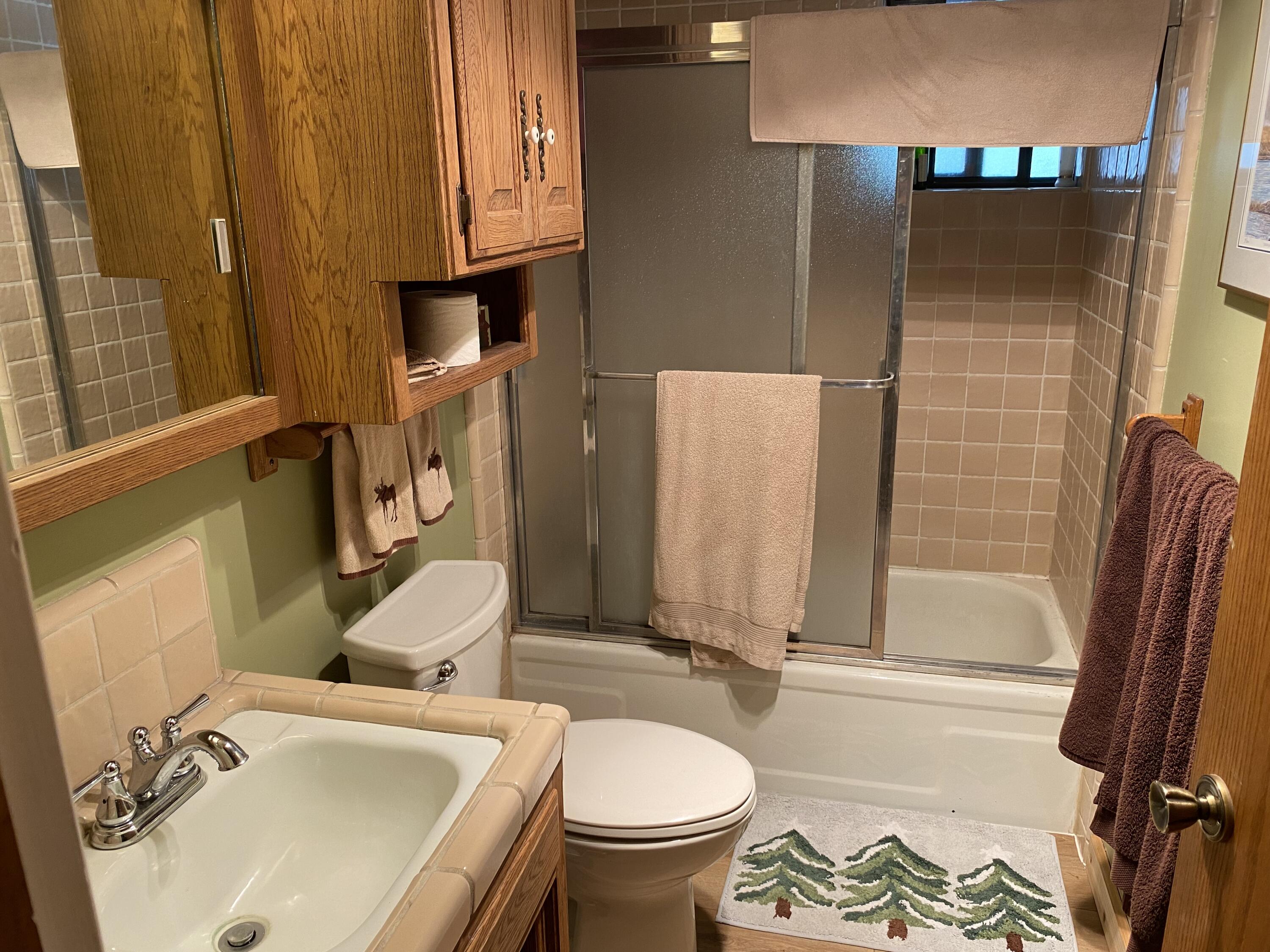 57148 Kramer Dr, Springville, CA 93265