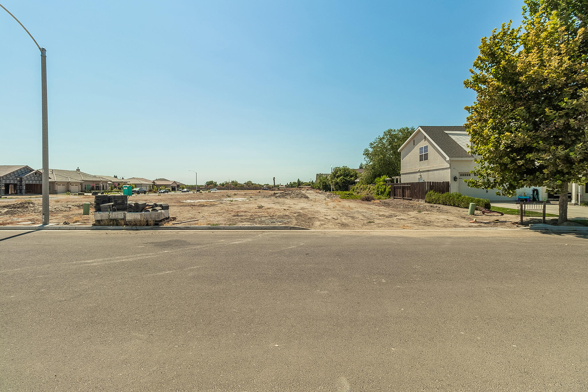 4247 S University St, Visalia, CA 93277