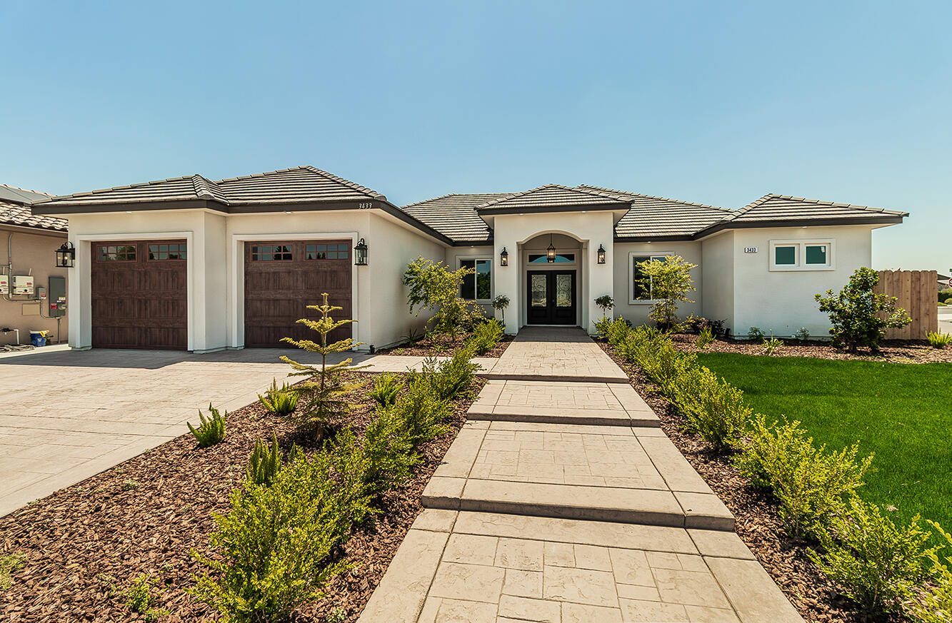 4247 S University St, Visalia, CA 93277