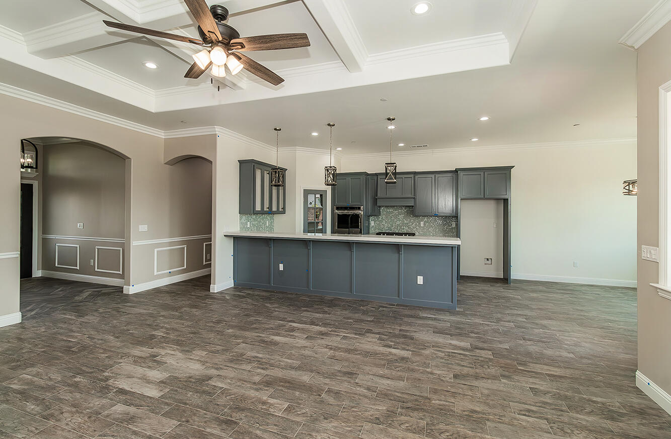 4247 S University St, Visalia, CA 93277