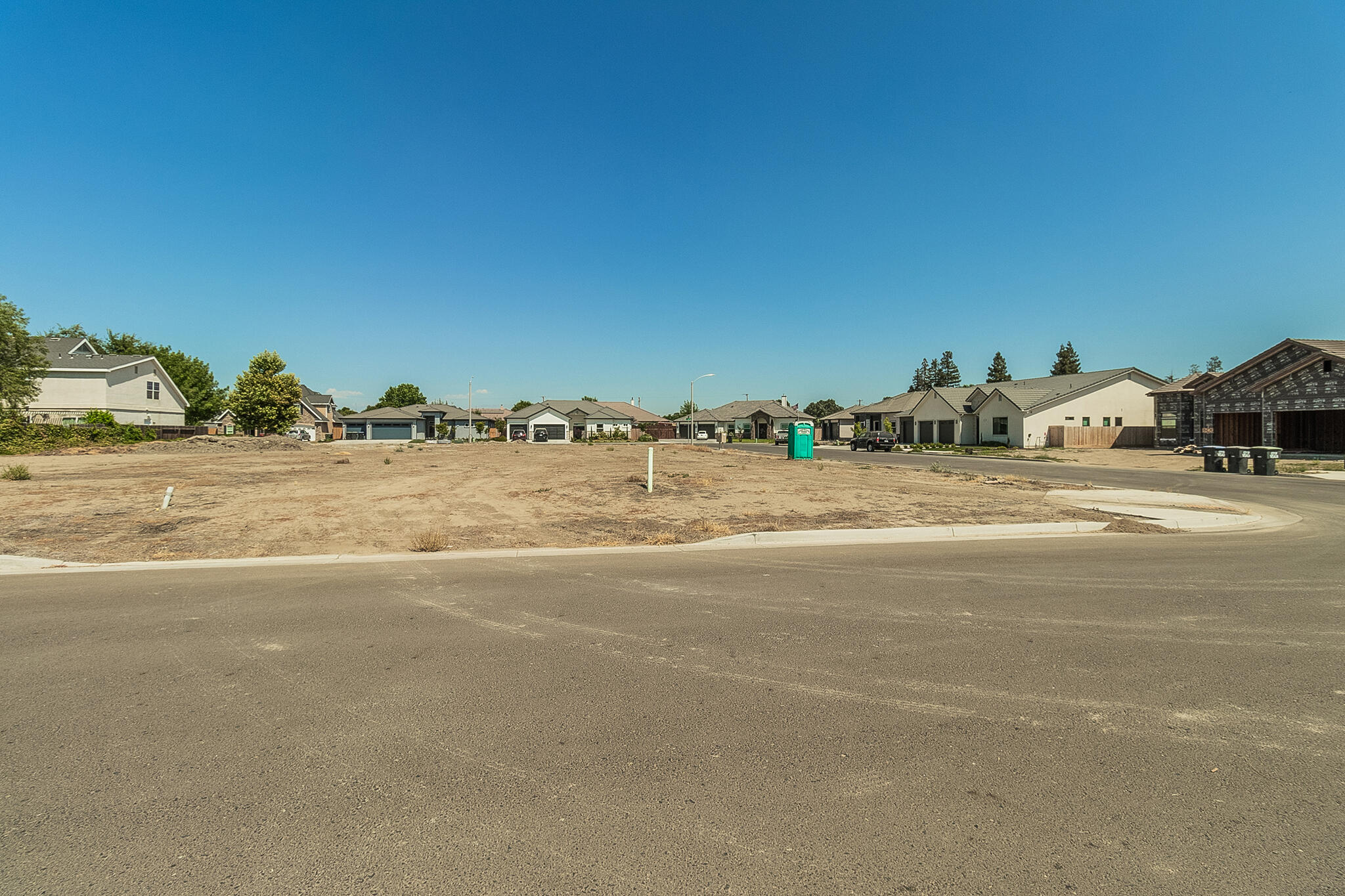 4302 S Chatham St, Visalia, CA 93277