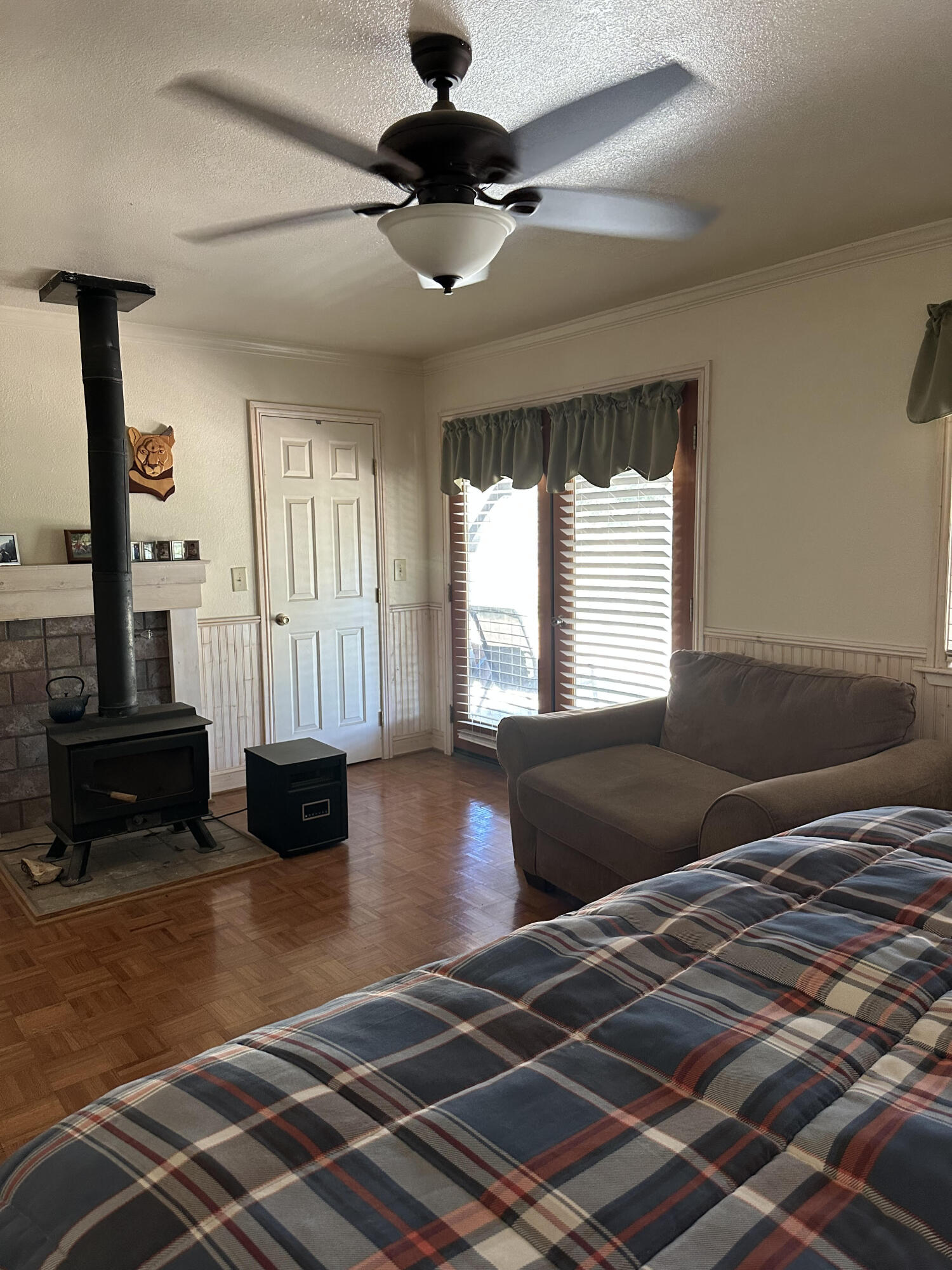 51083 Whitaker Forest Rd, Badger, CA 93603