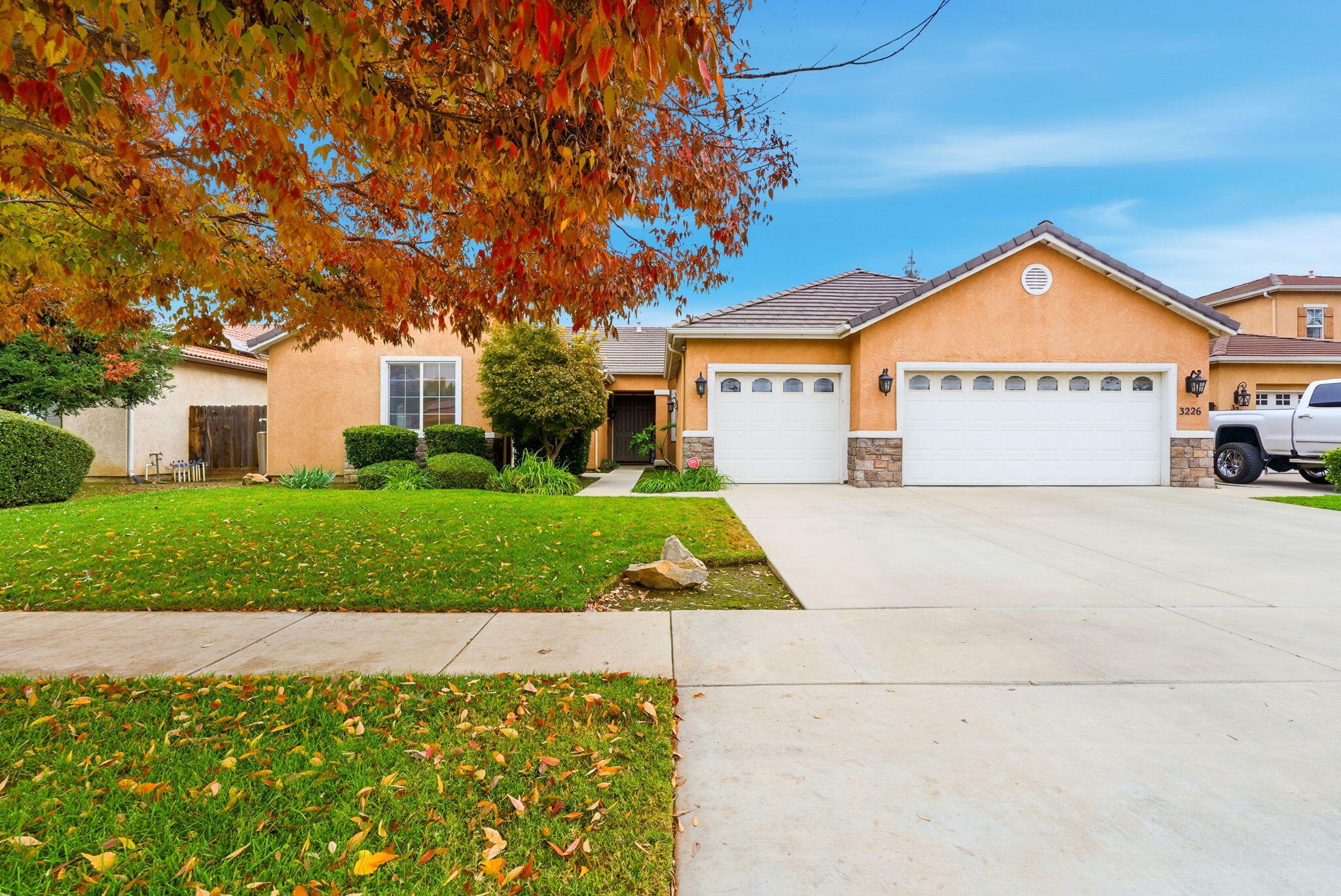 3226 S Tipton St, Visalia, CA 93292