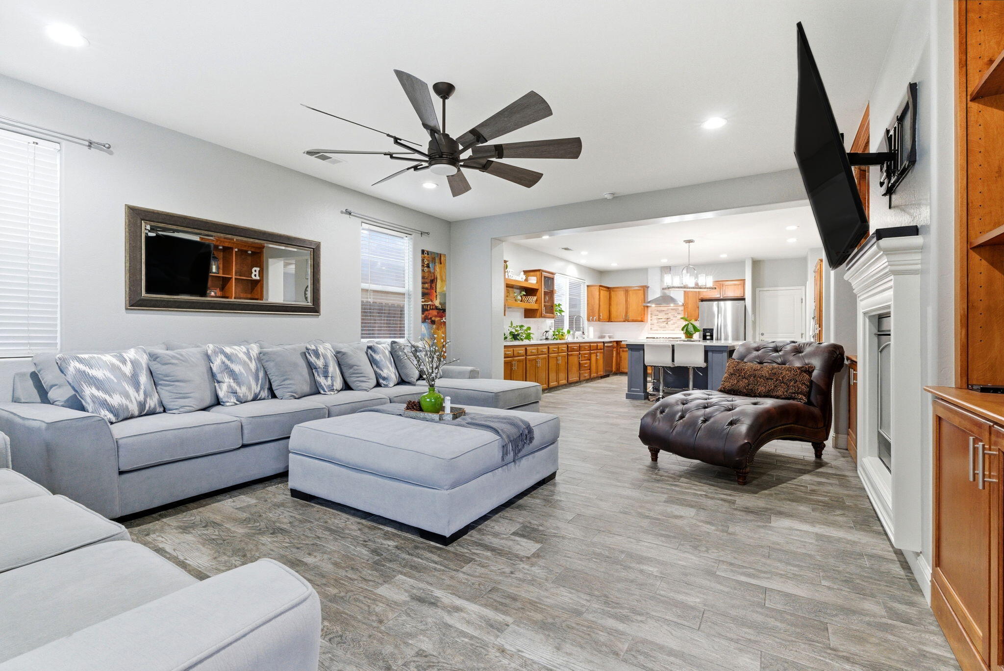 3226 S Tipton St, Visalia, CA 93292