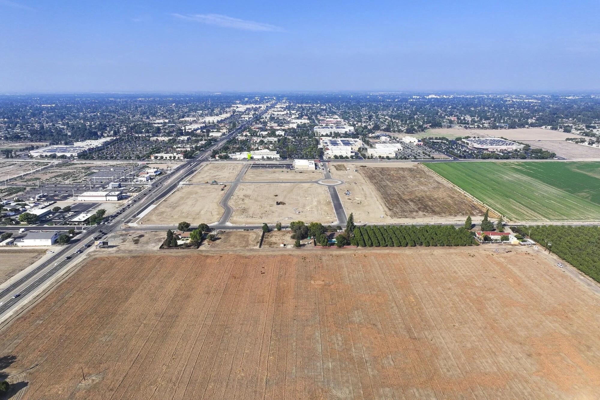 0 S Mooney Blvd, Visalia, CA 93277