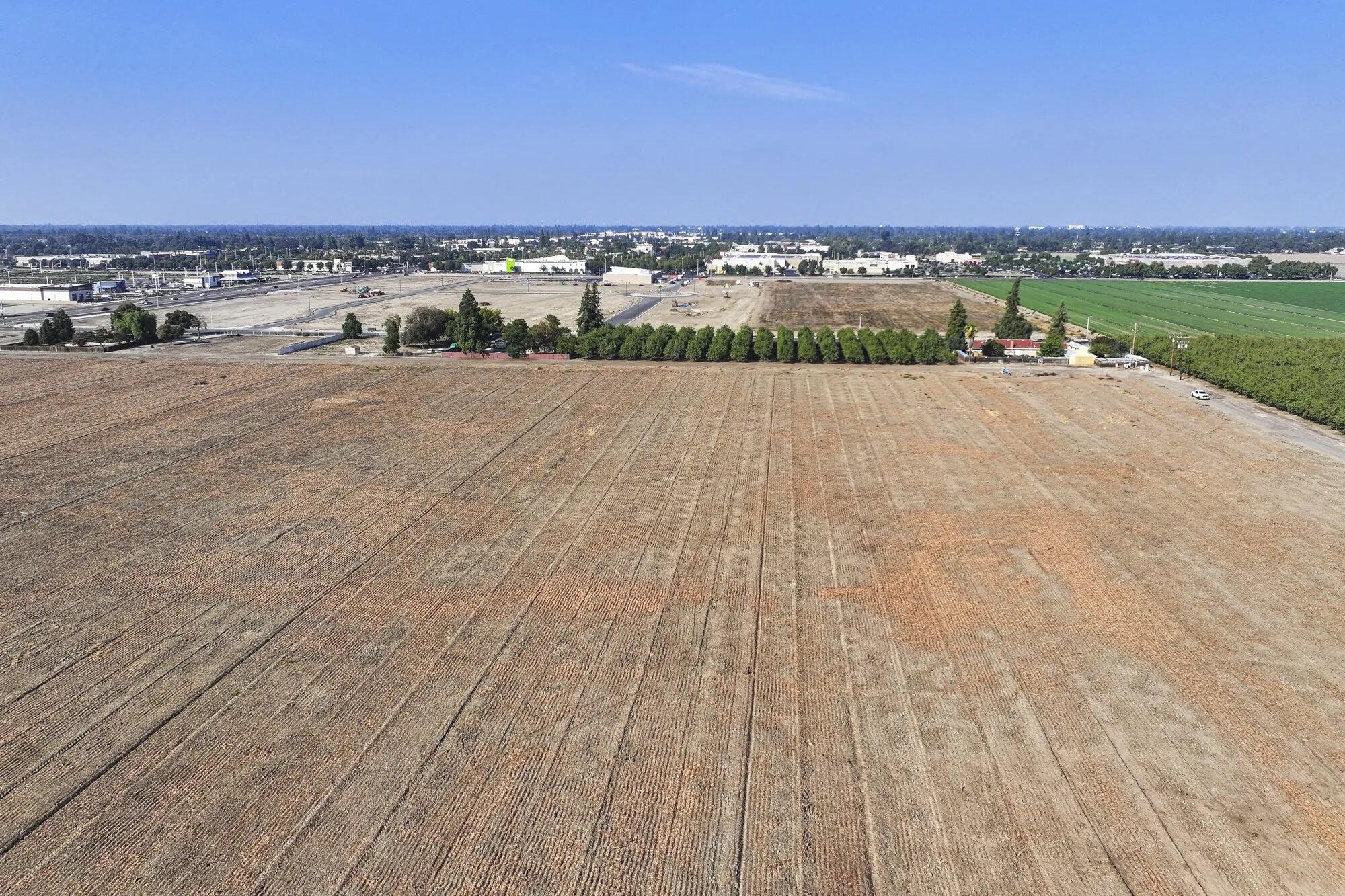 0 S Mooney Blvd, Visalia, CA 93277