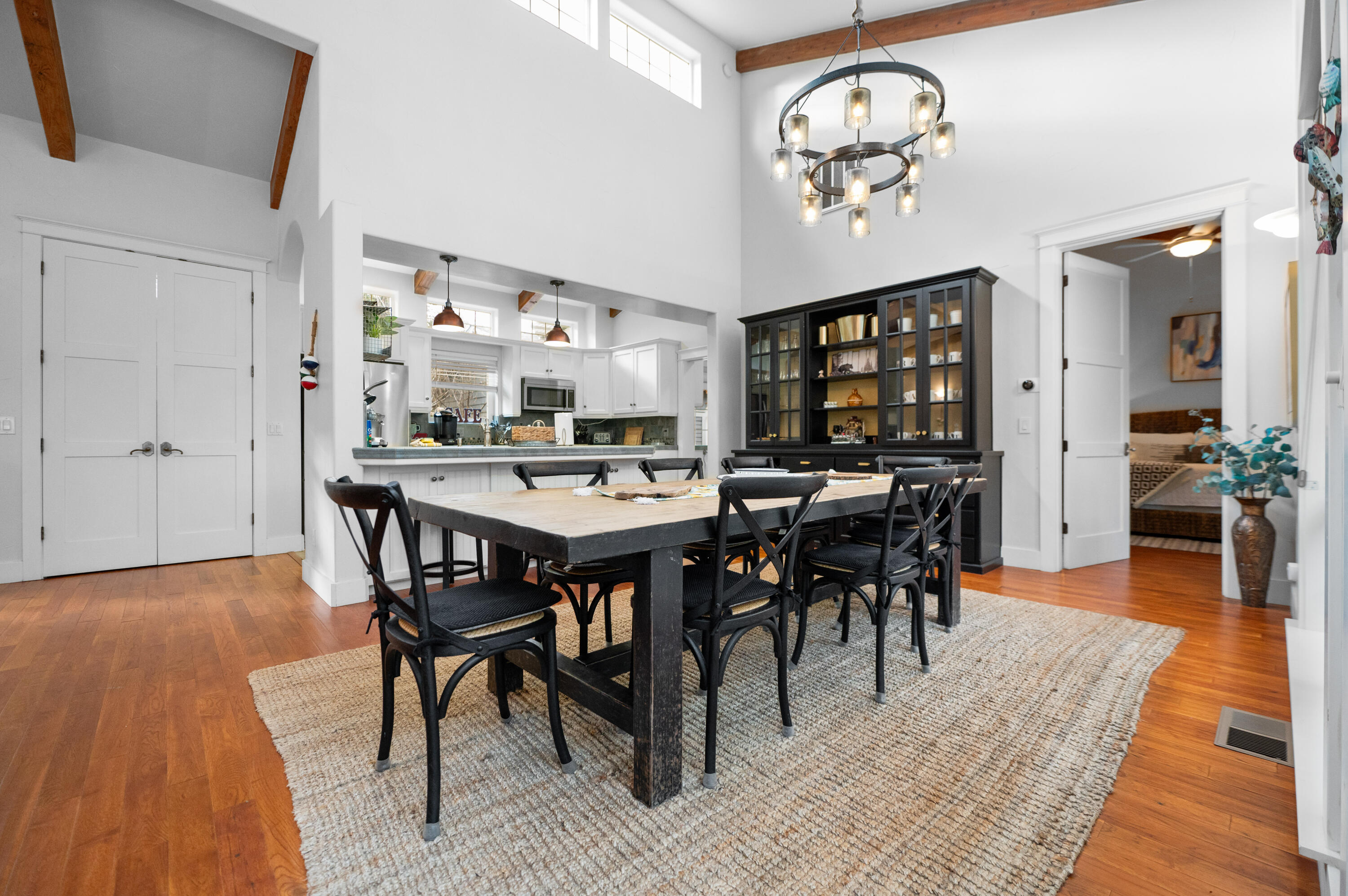 42440 Kaweah River Dr, Three Rivers, CA 93271