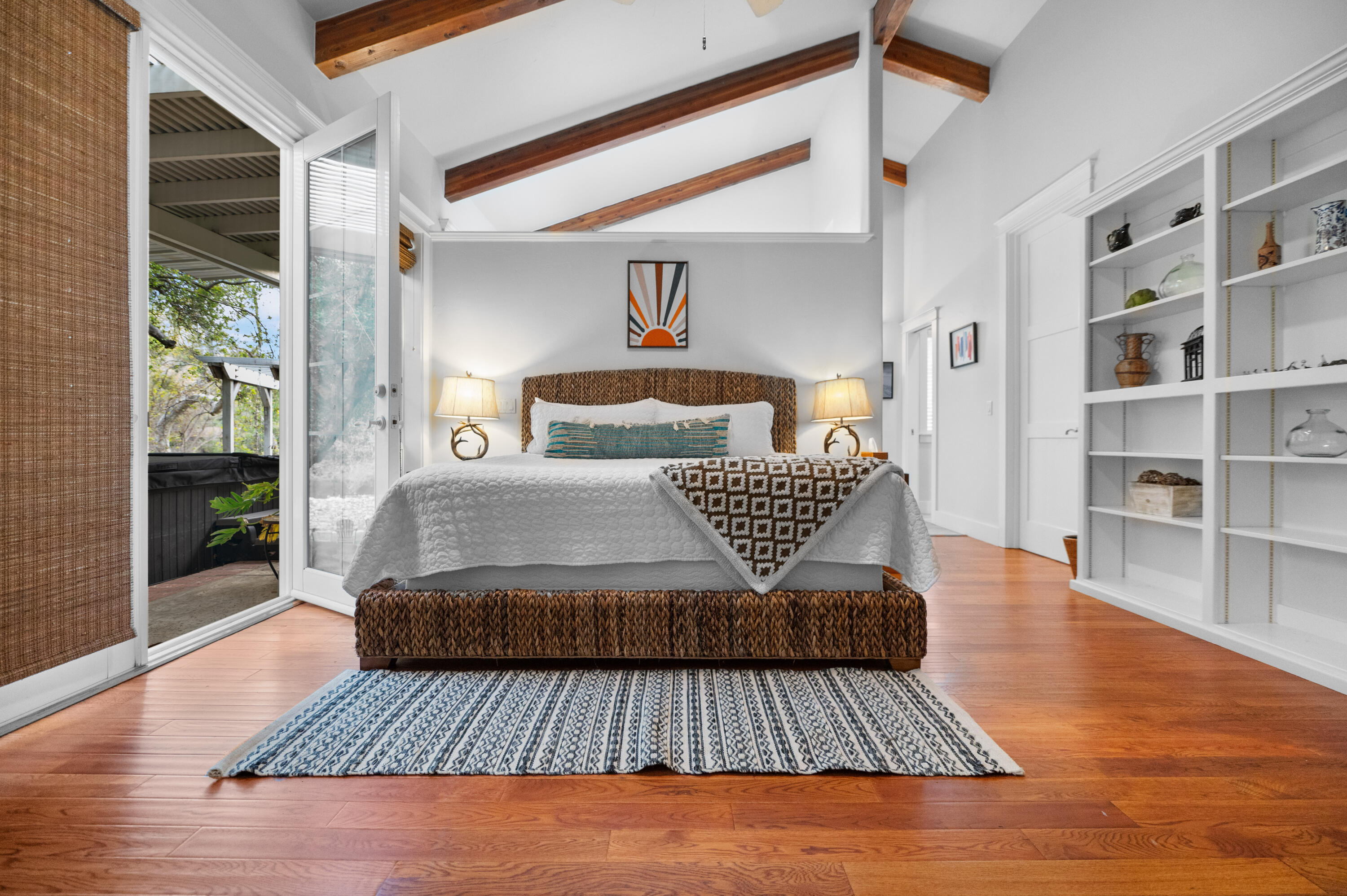 42440 Kaweah River Dr, Three Rivers, CA 93271