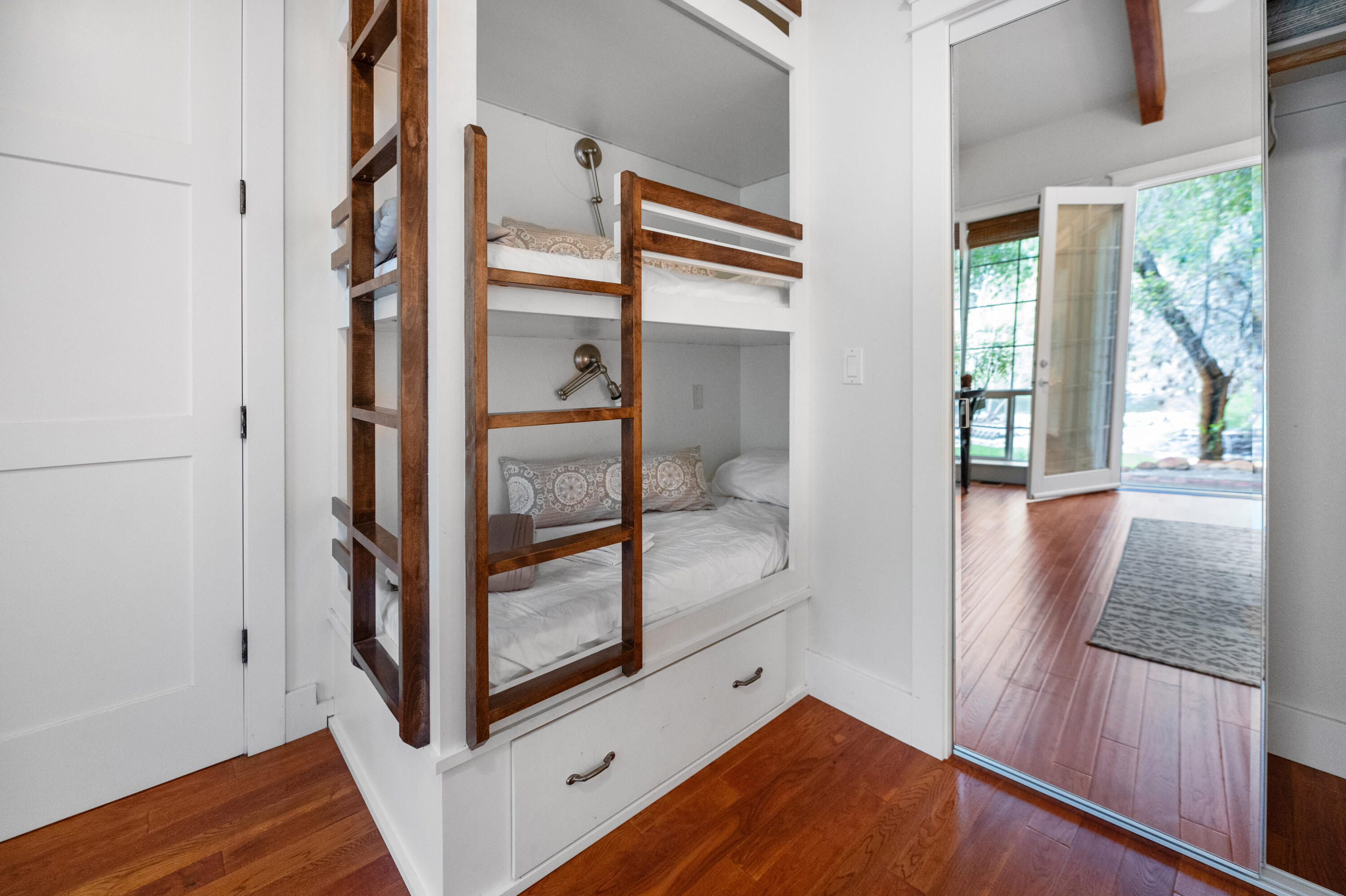 42440 Kaweah River Dr, Three Rivers, CA 93271